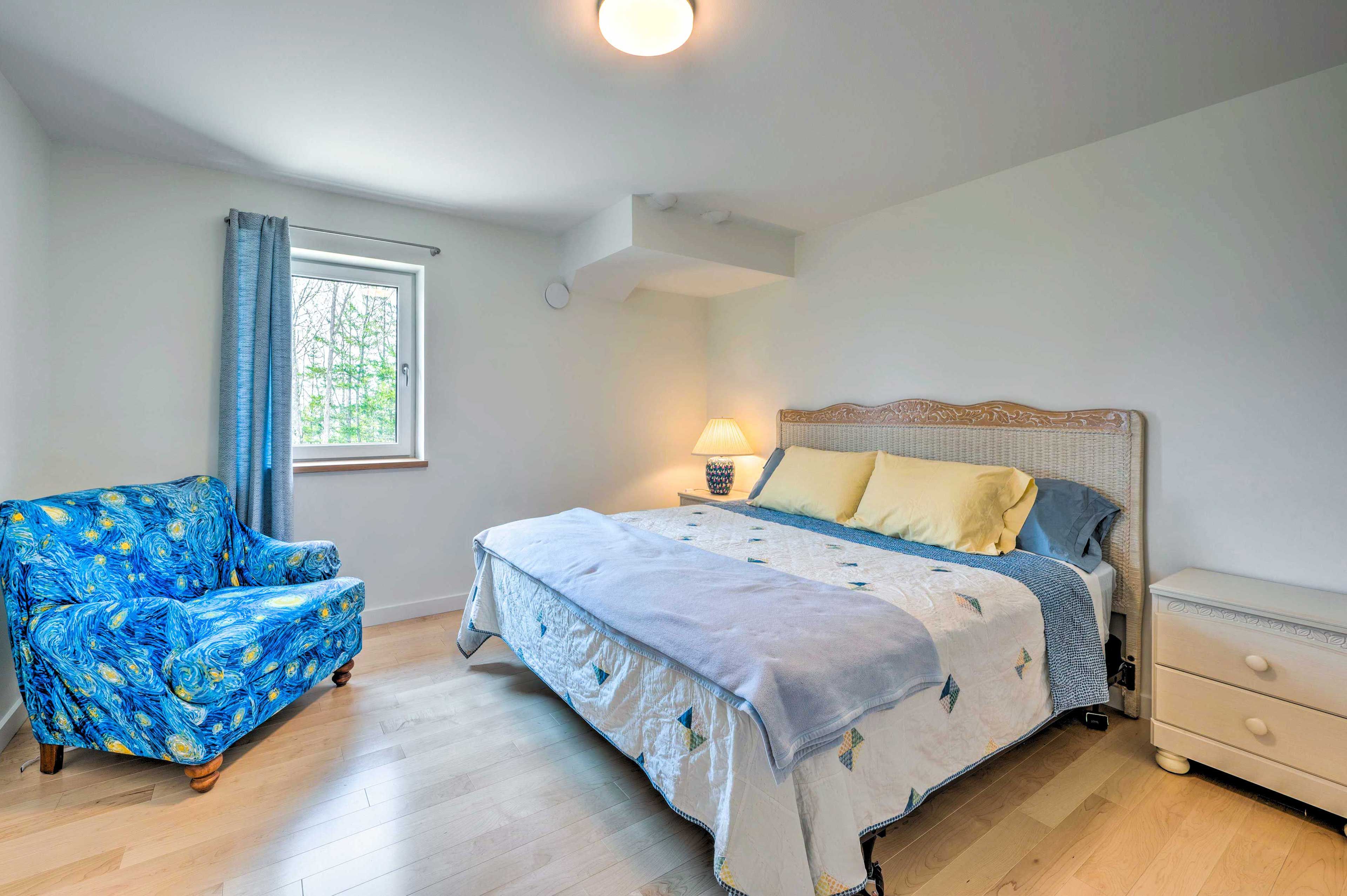 Bedroom 2 | Main Level | King Bed
