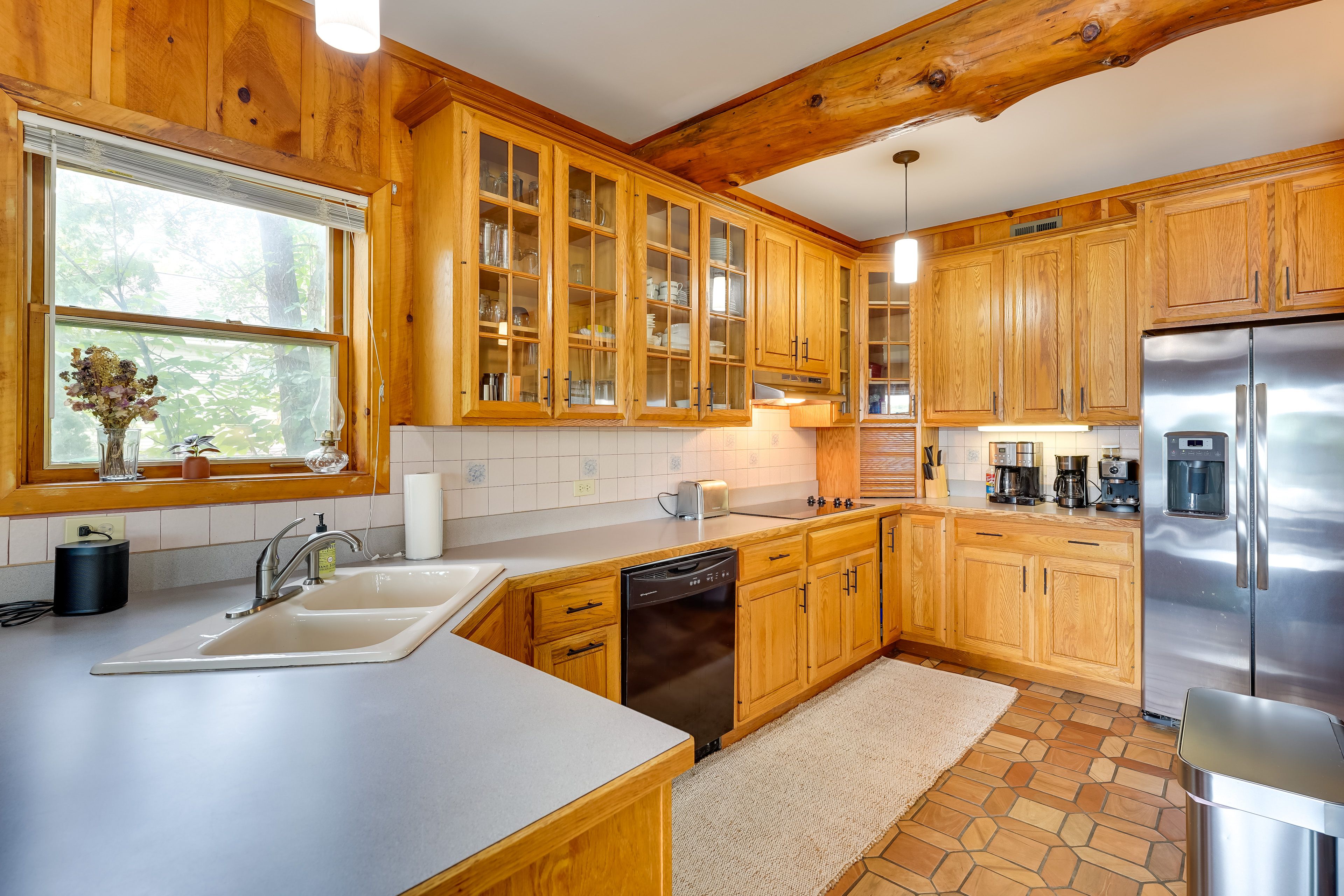 Kitchen | Dishware & Flatware | Coffee Maker | Toaster