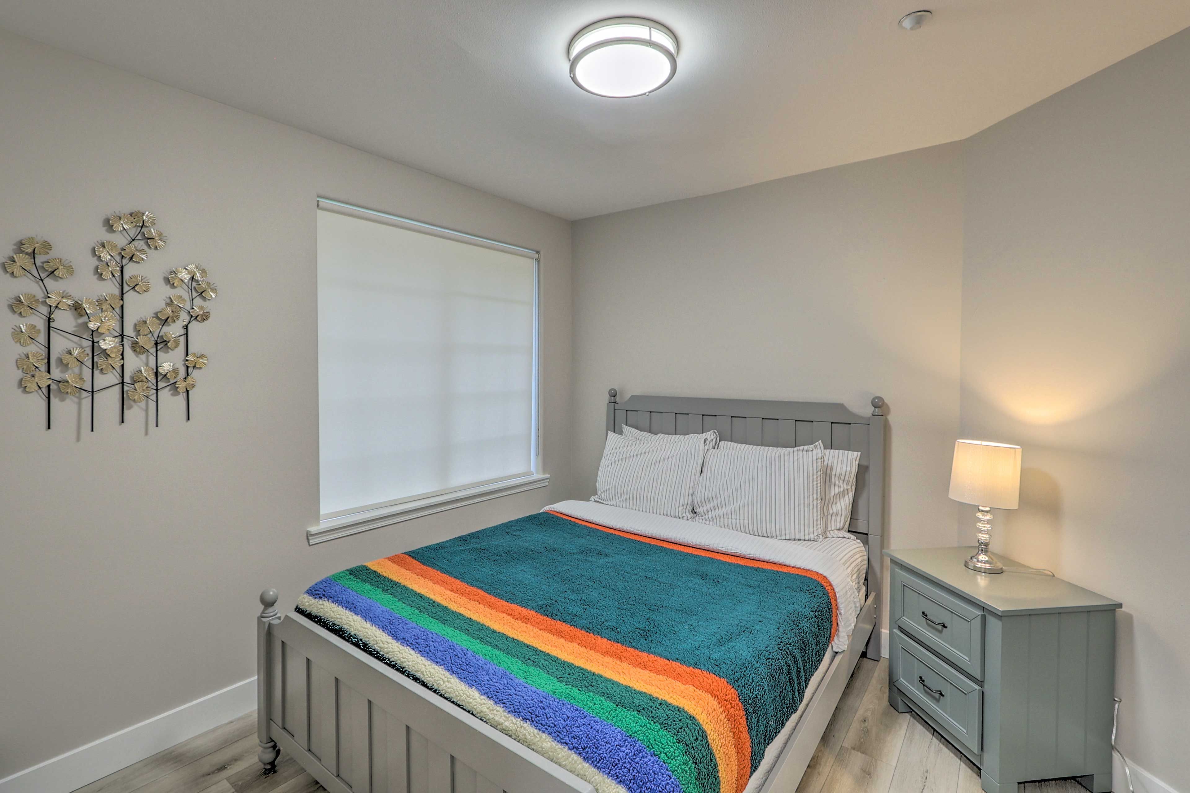 Bedroom 3 | 2nd Floor | Queen Bed