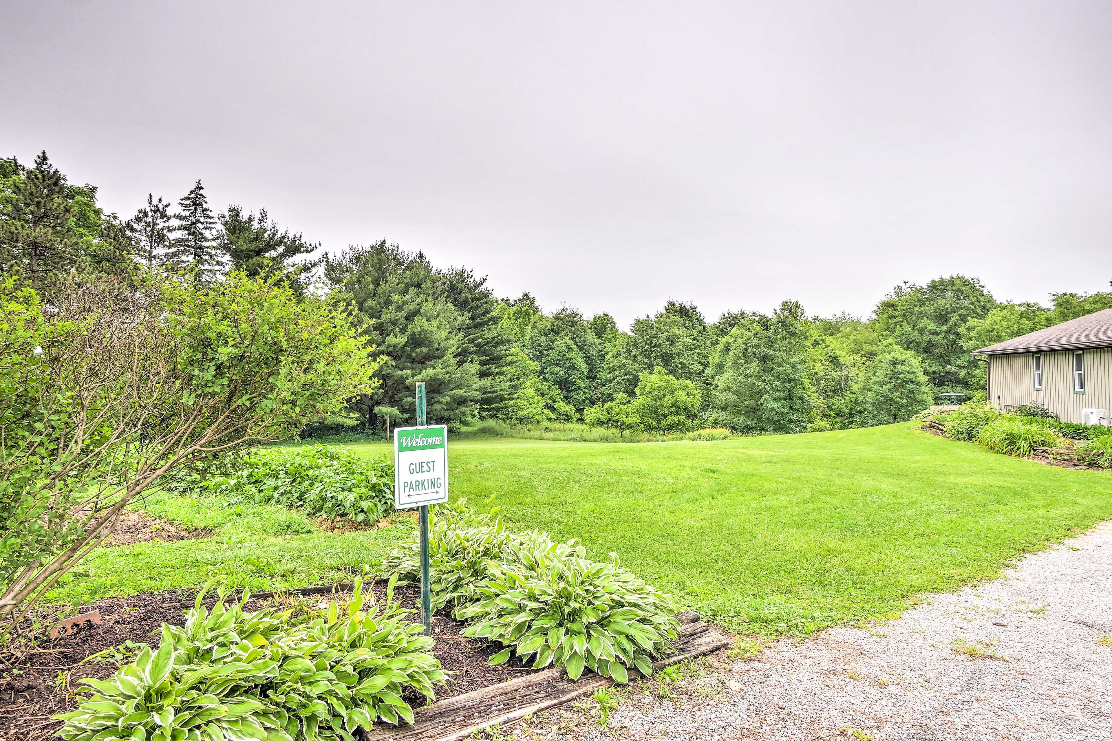 Parking | Driveway (3 Vehicles) | RV/Trailer Parking Available