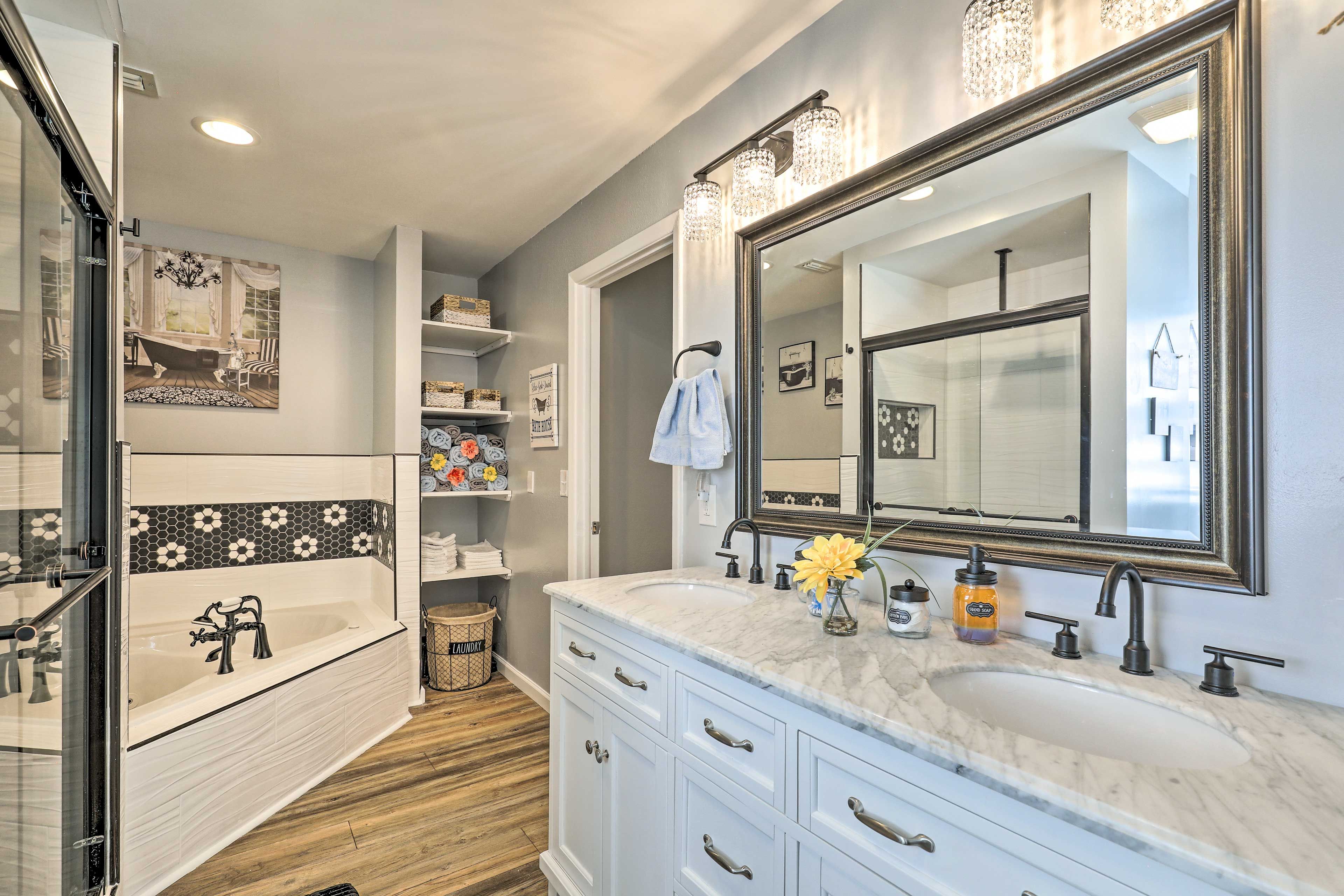 En-Suite Bathroom