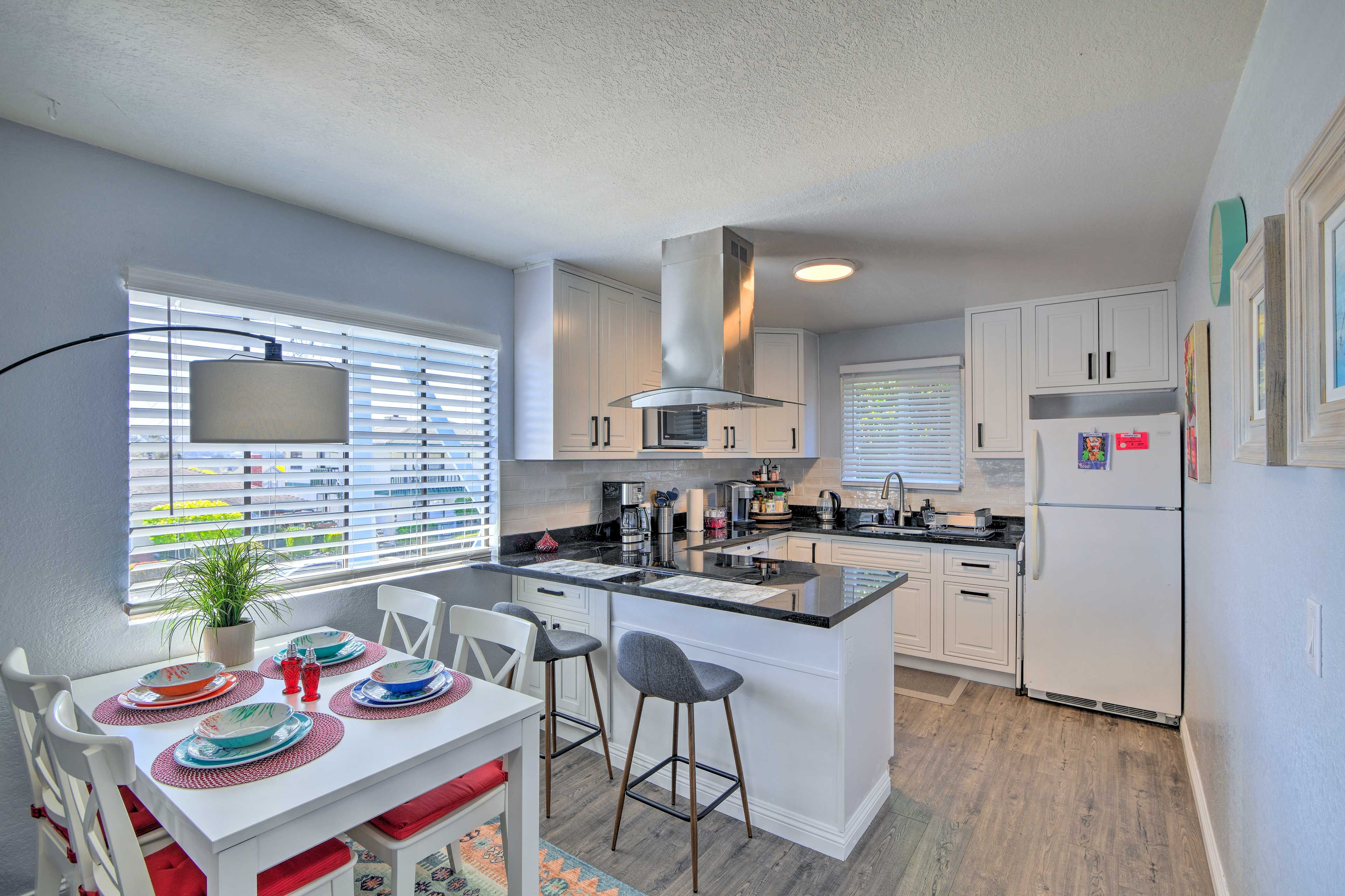 Dining Area | Kitchen | Cooking Basics