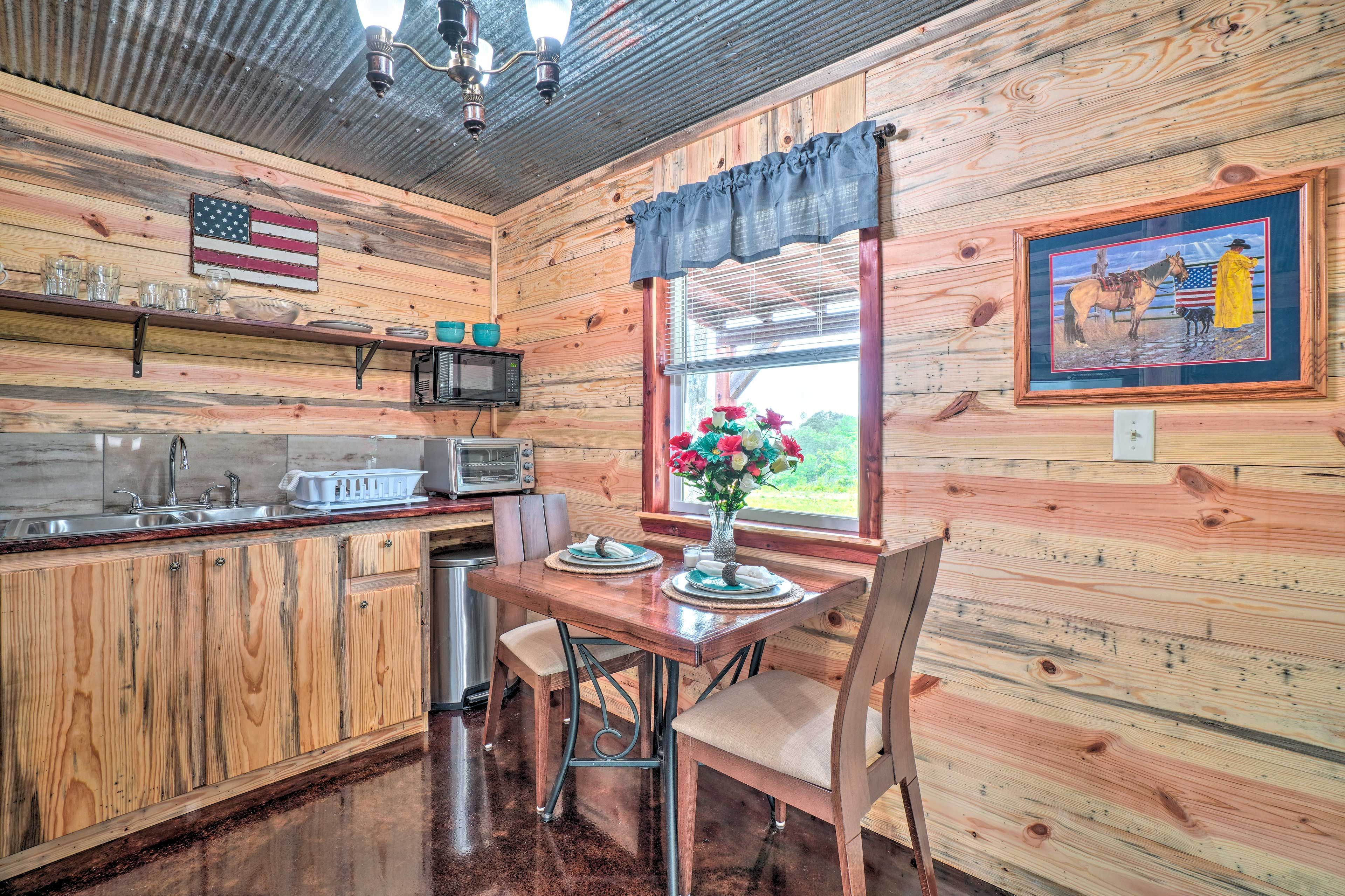 Dining Area | Dishware & Flatware