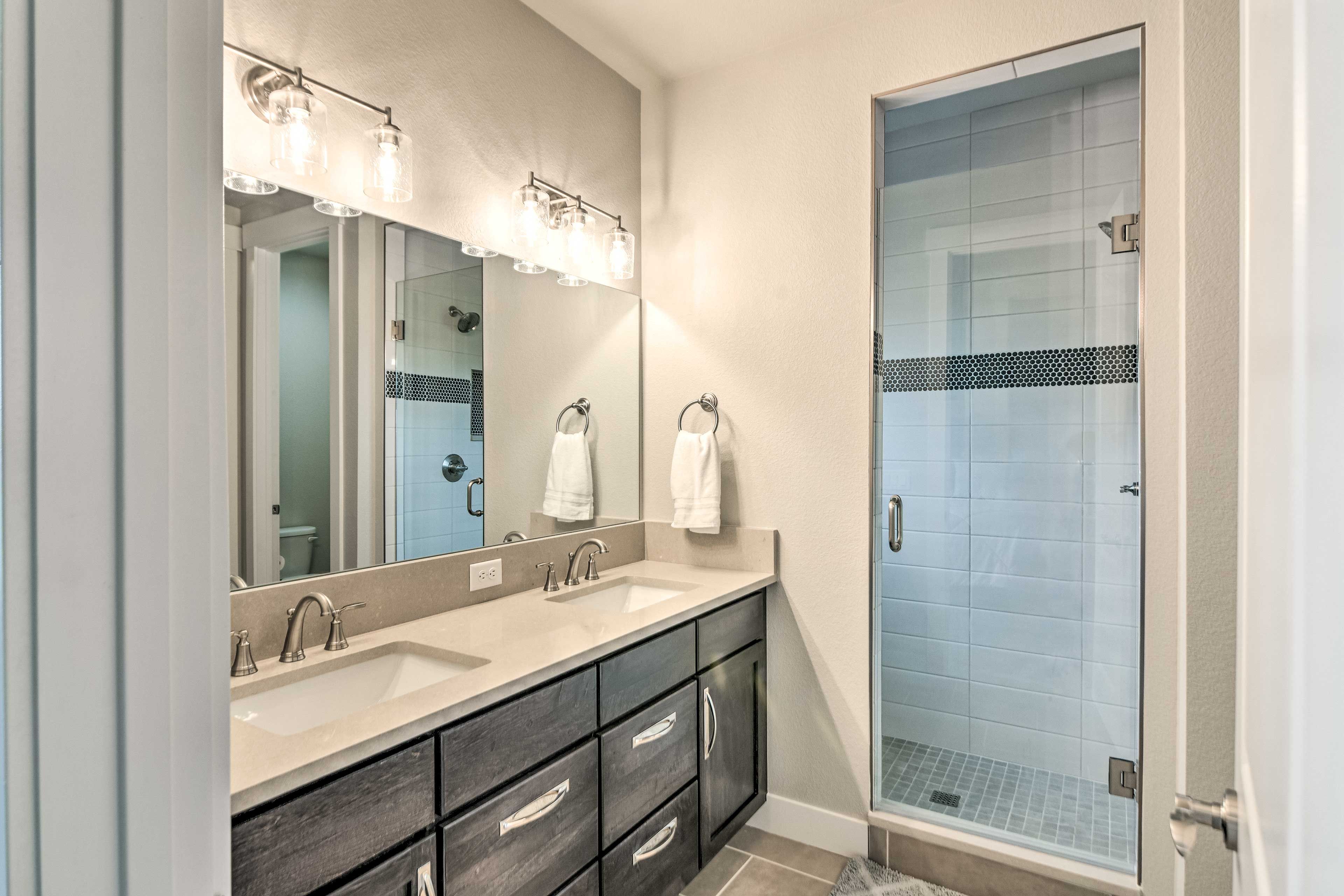 Full Bathroom