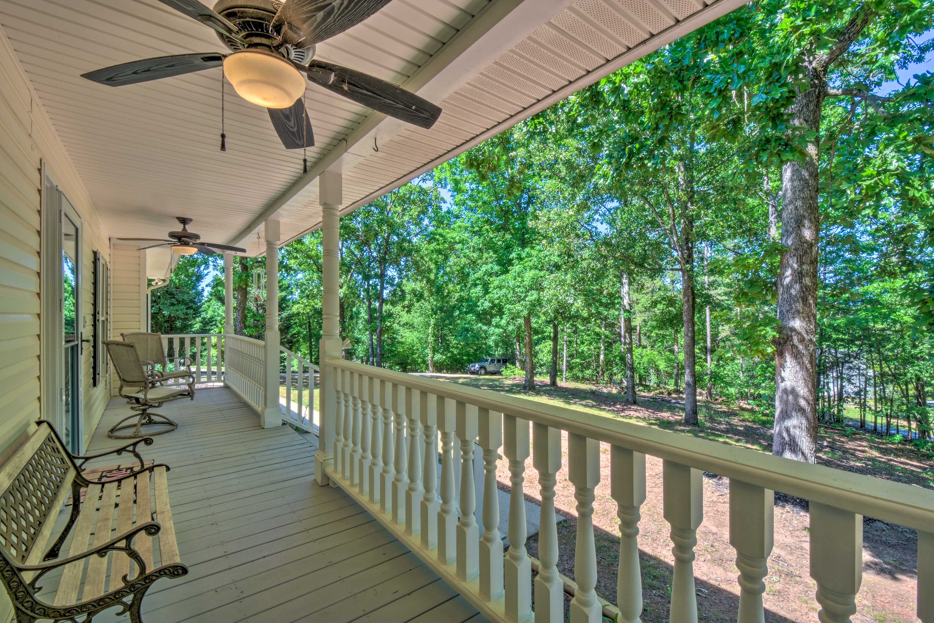 House Exterior | Ranch-Style Home