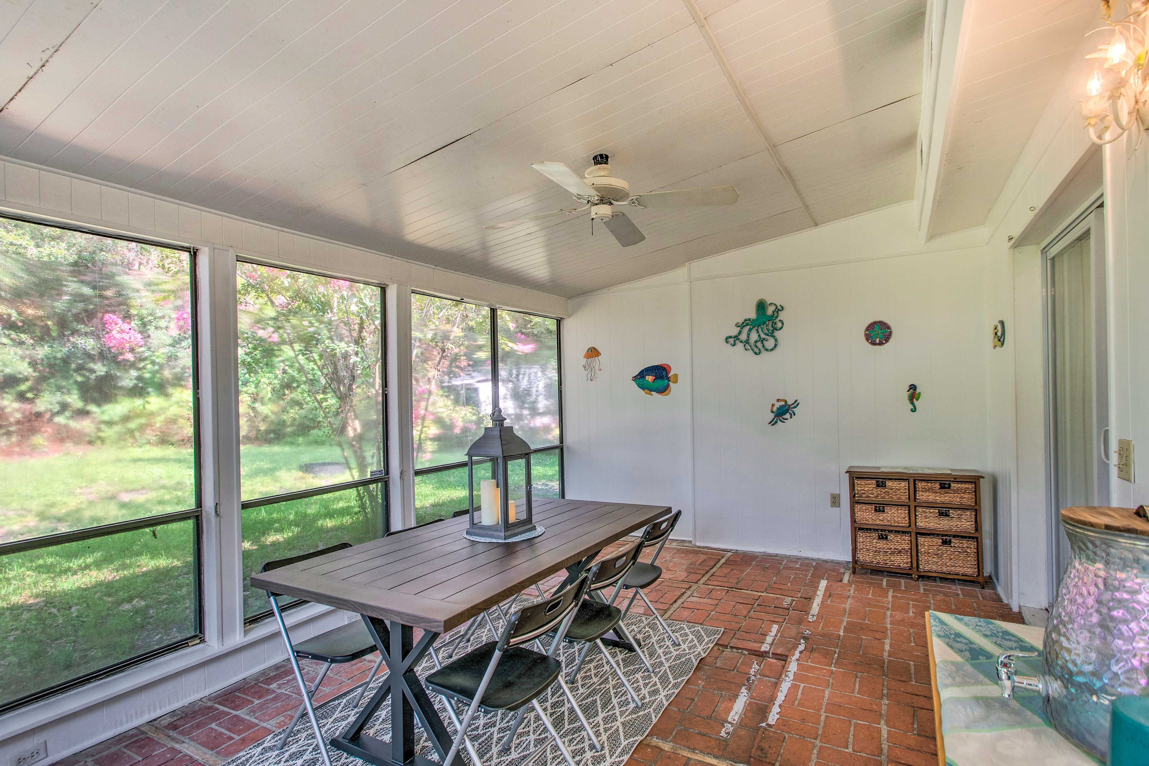 Screened Porch