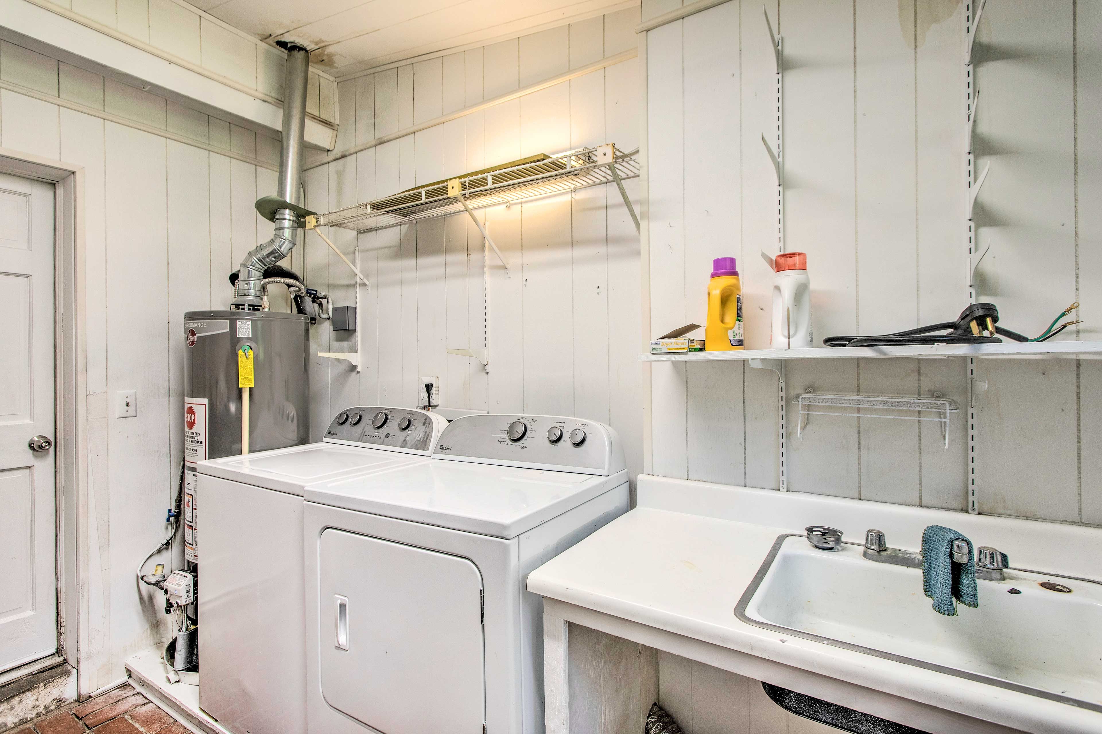 Laundry Room | Iron/Board
