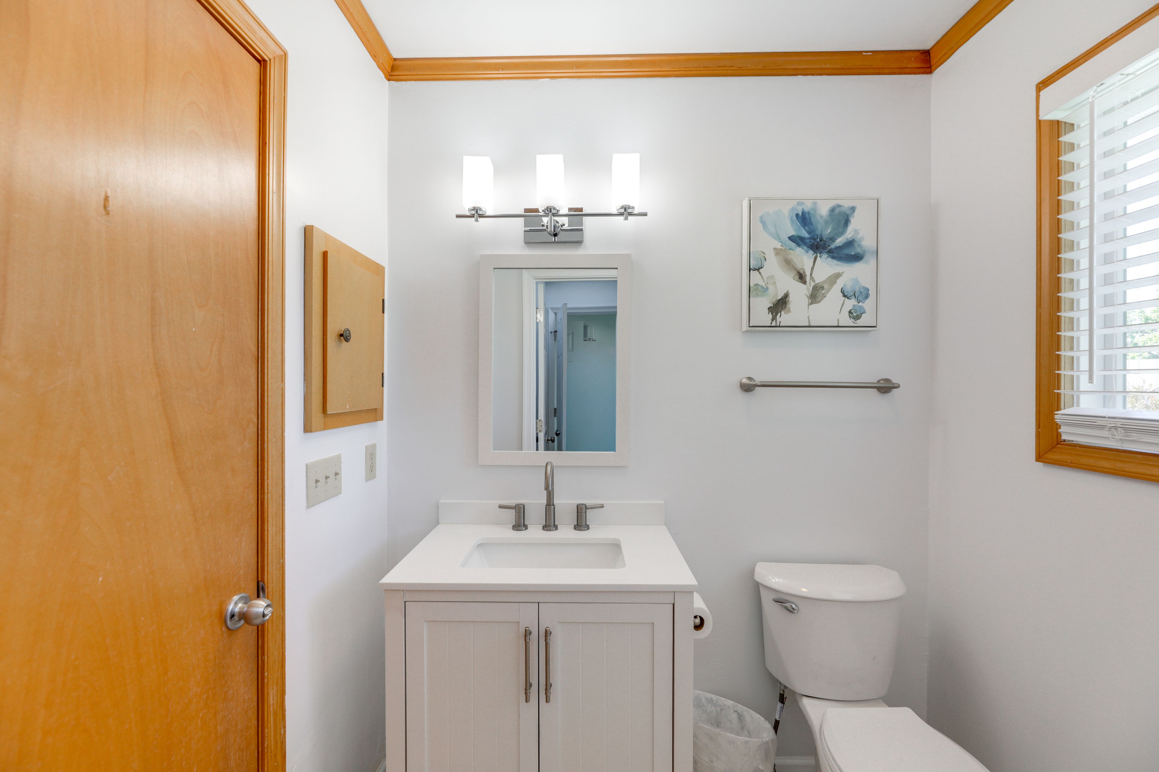 Bathroom | 2nd Floor