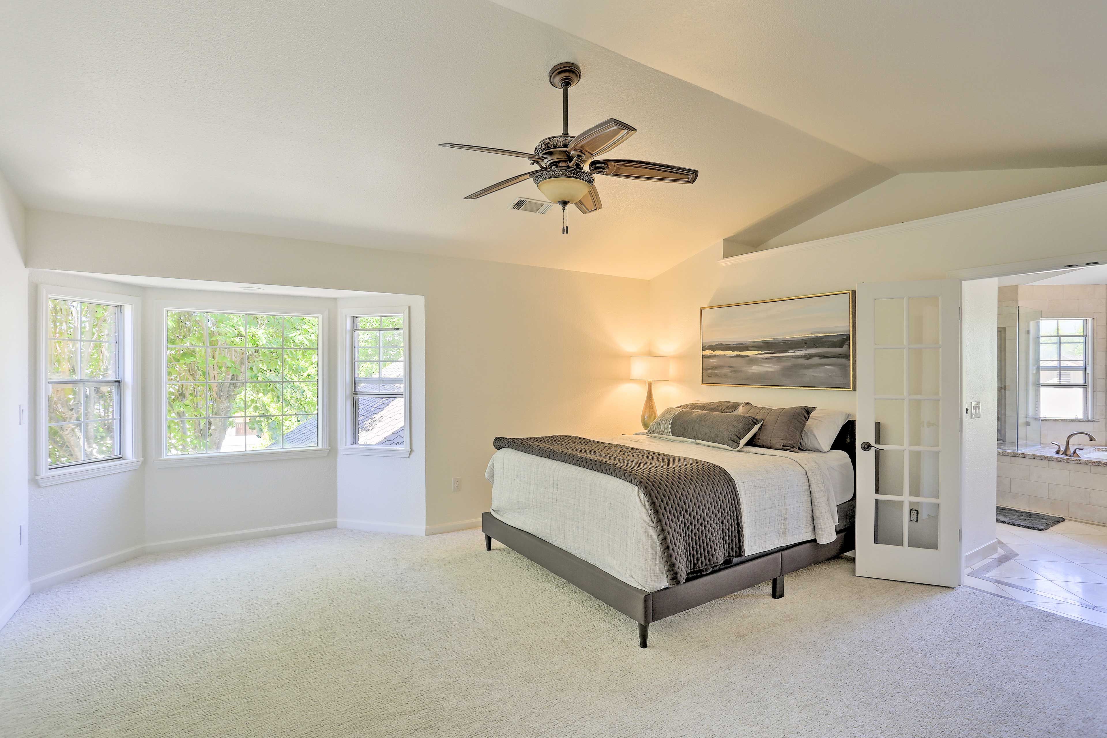 Bedroom 1 | California King Bed | En-Suite Bathroom
