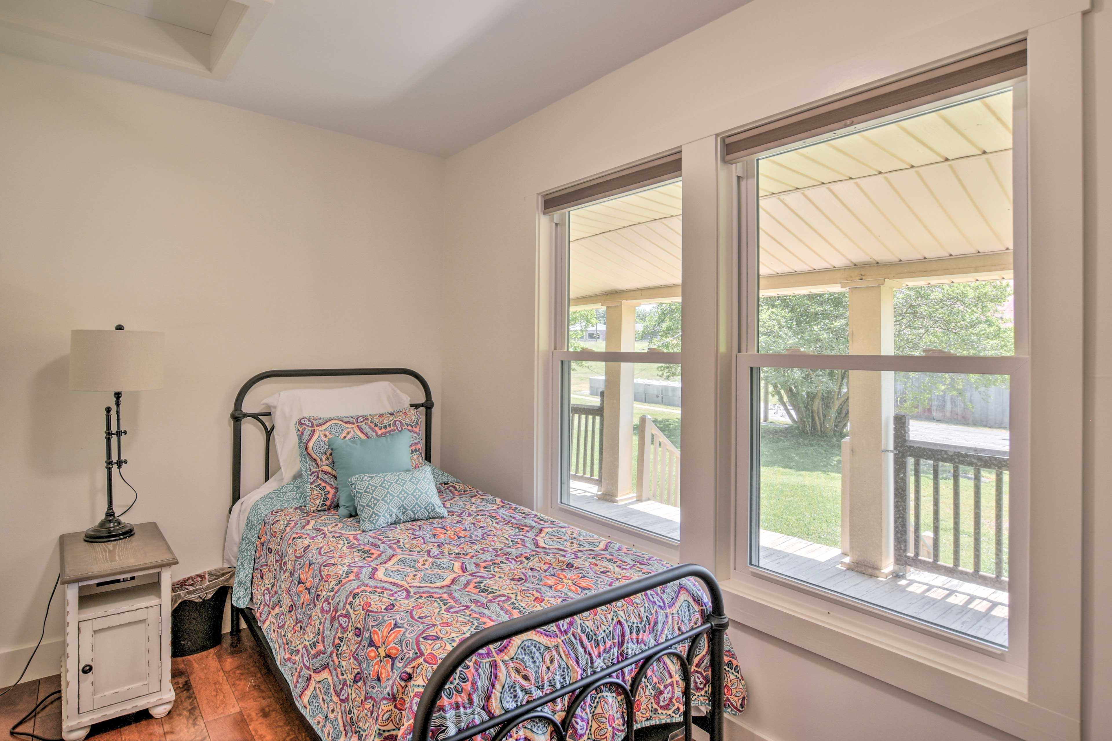 Bedroom 2 | Twin Bed