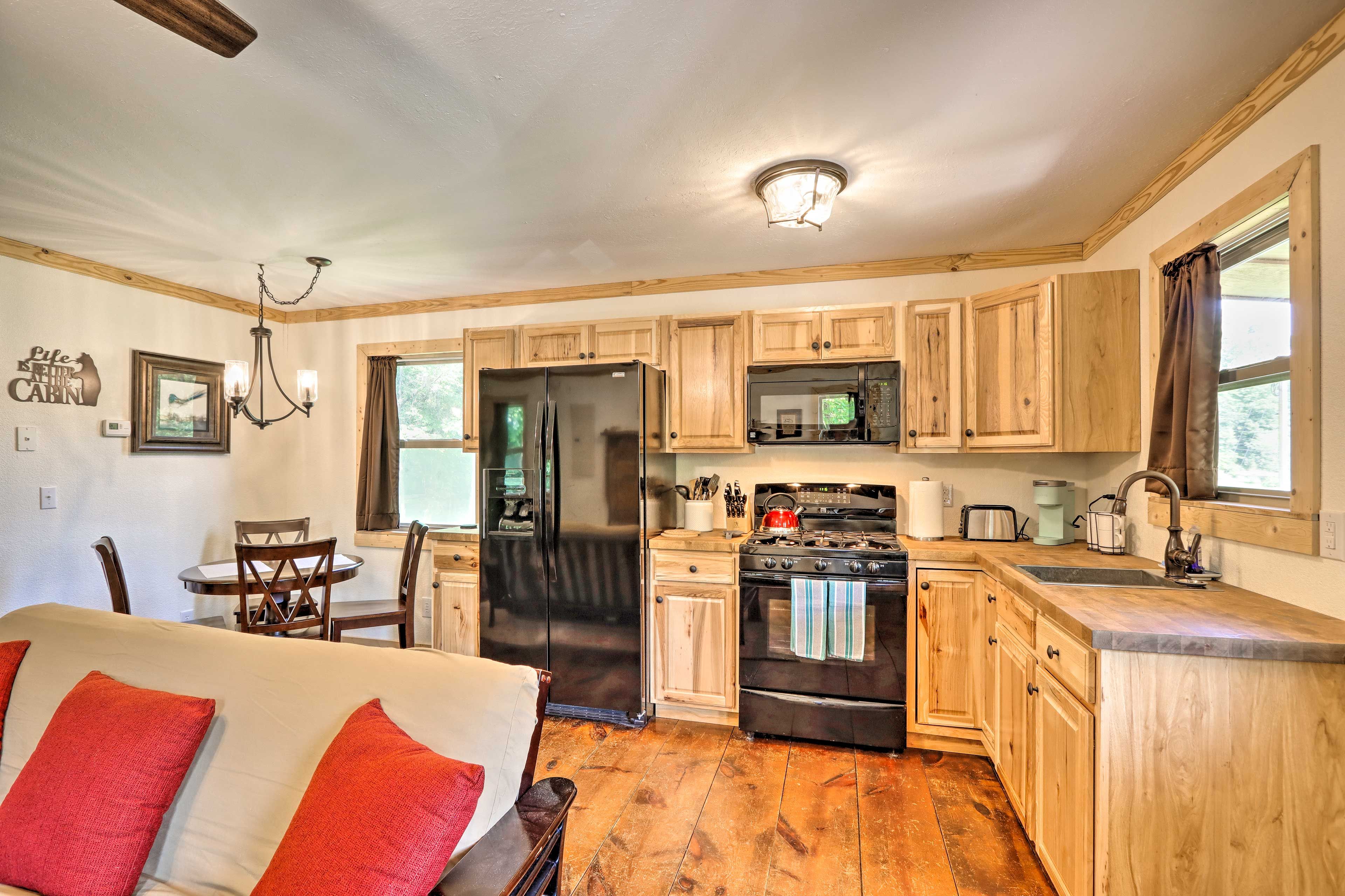 Kitchen | Hot Water Pot | Toaster | Coffee Maker