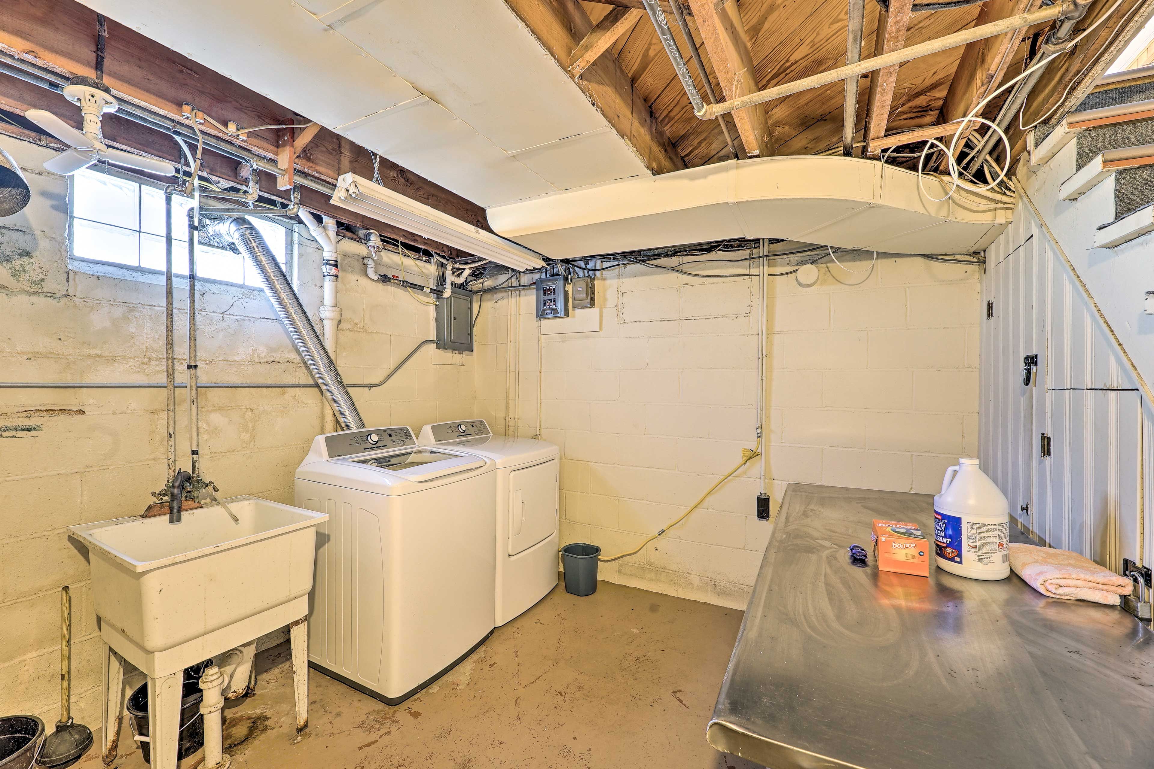 Laundry Area | Detergent Provided