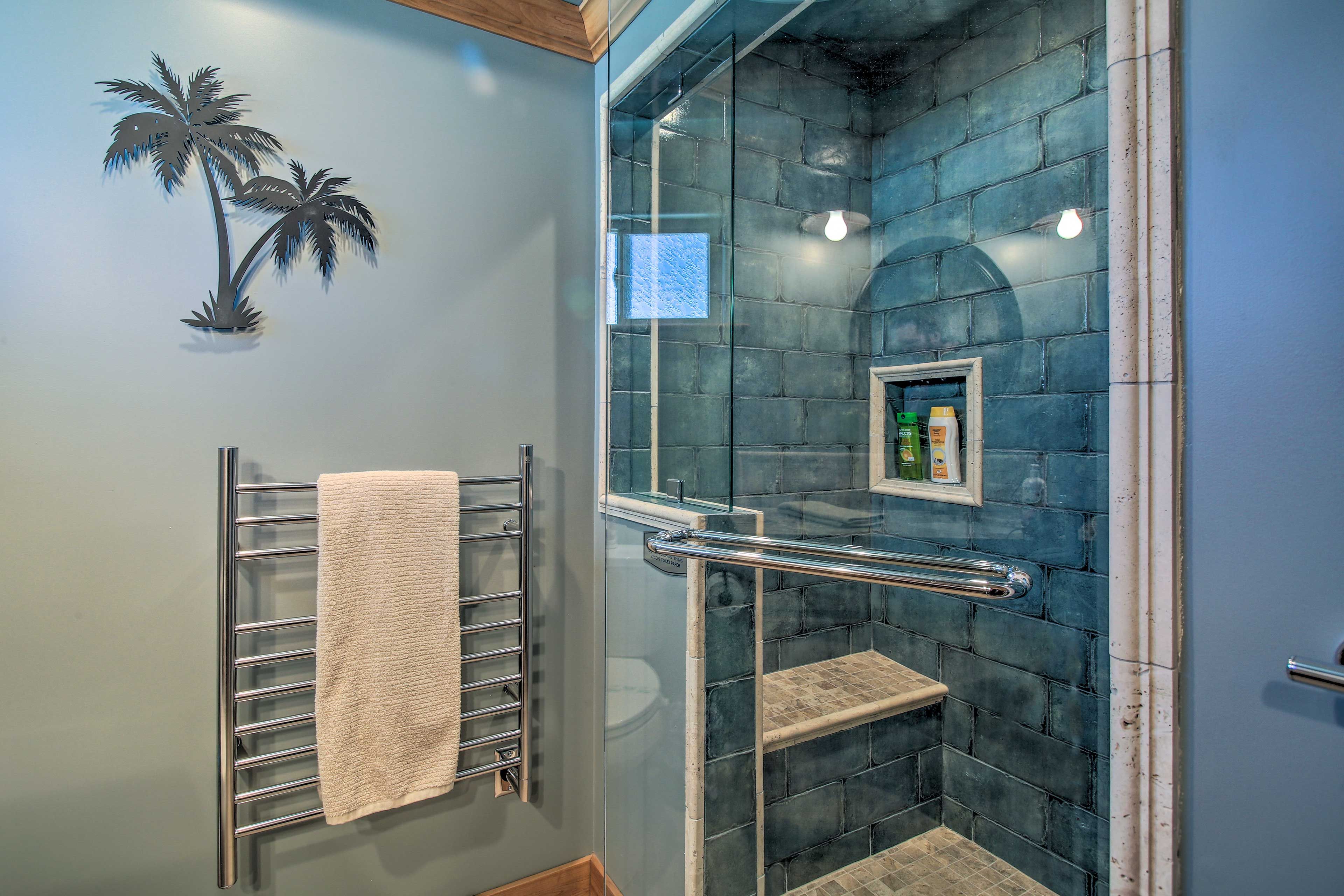 En-Suite Bathroom