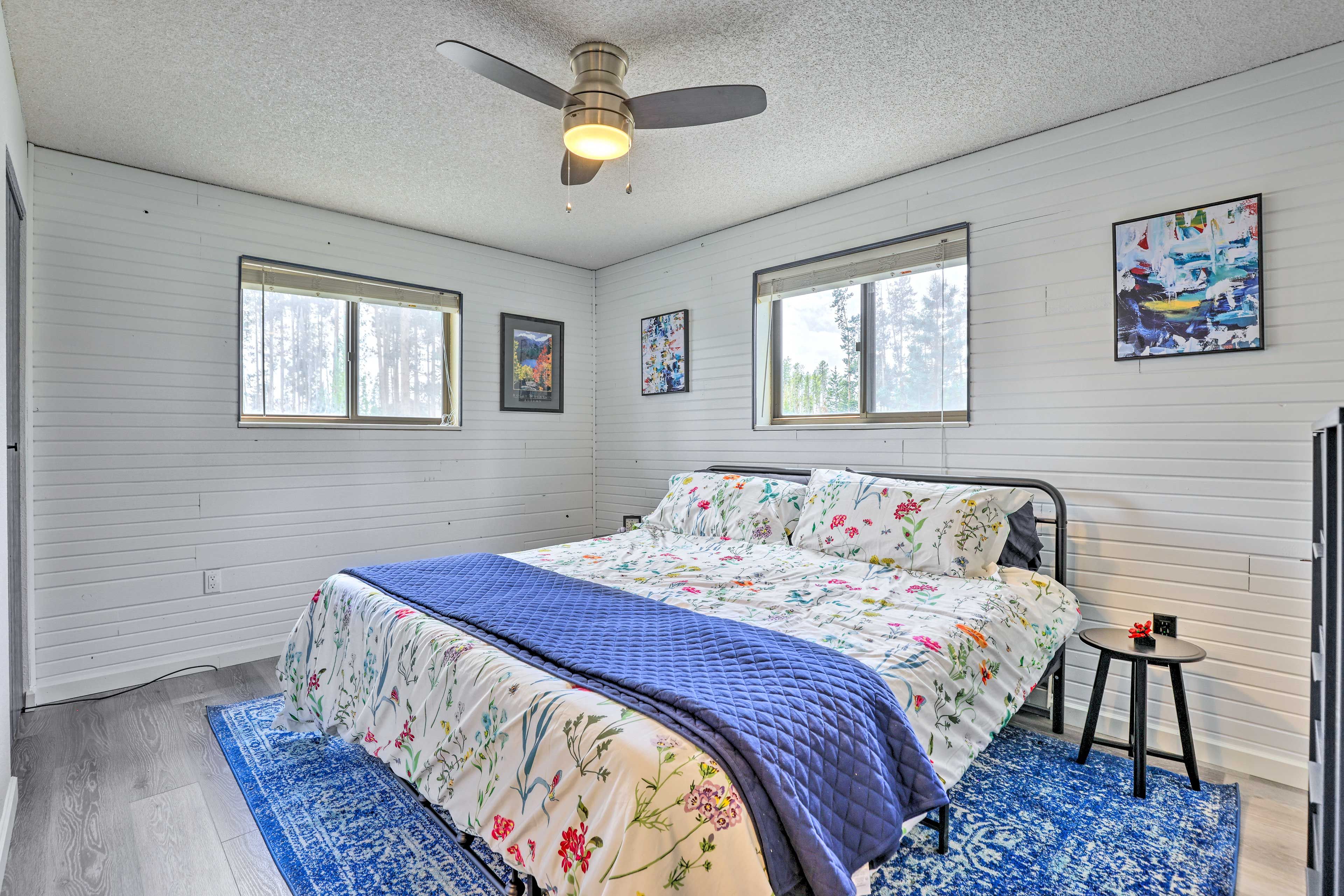 Bedroom 1 | King Bed | En-Suite Bathroom | Smart TV