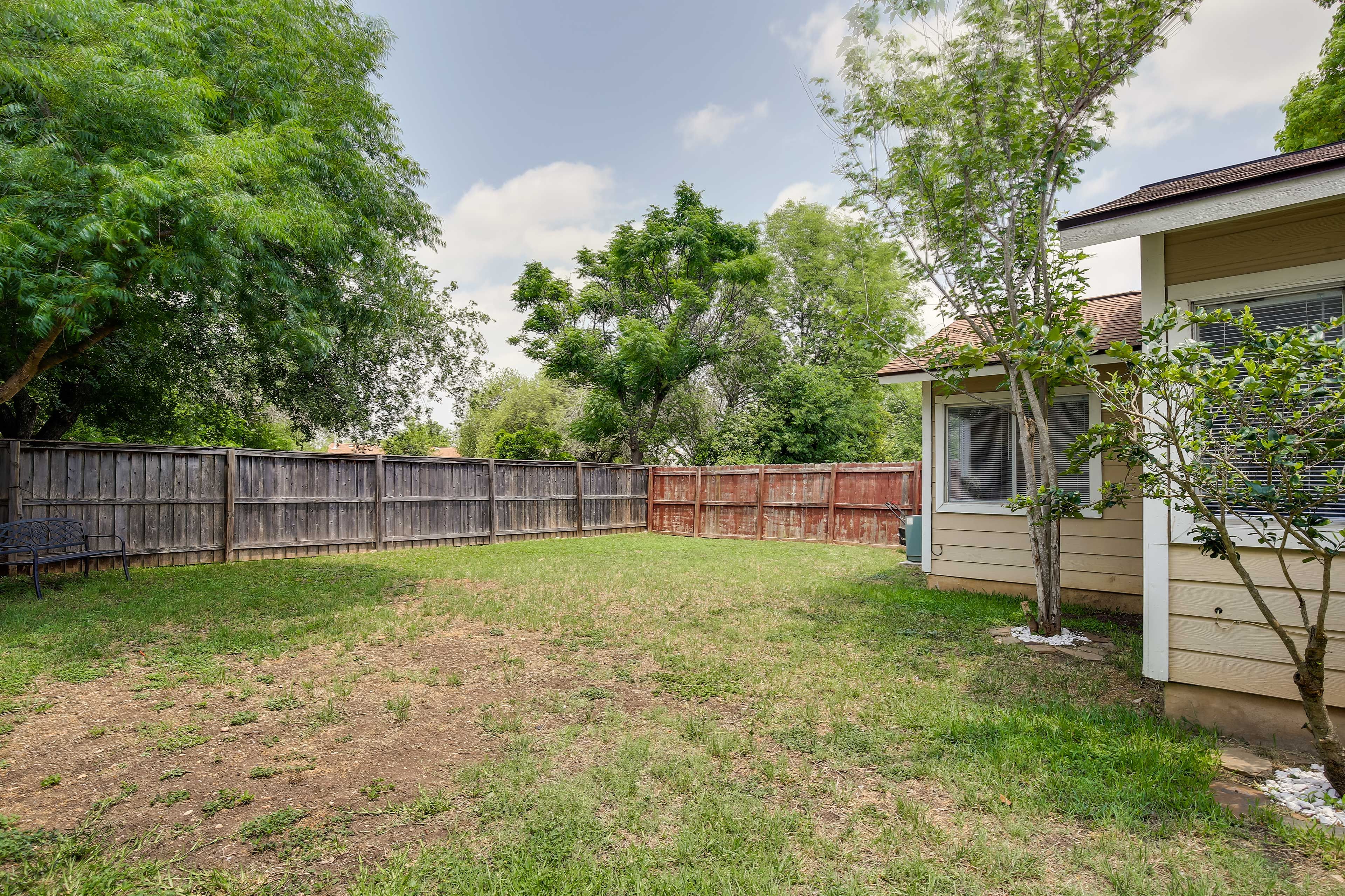 Fenced Backyard | Cooler