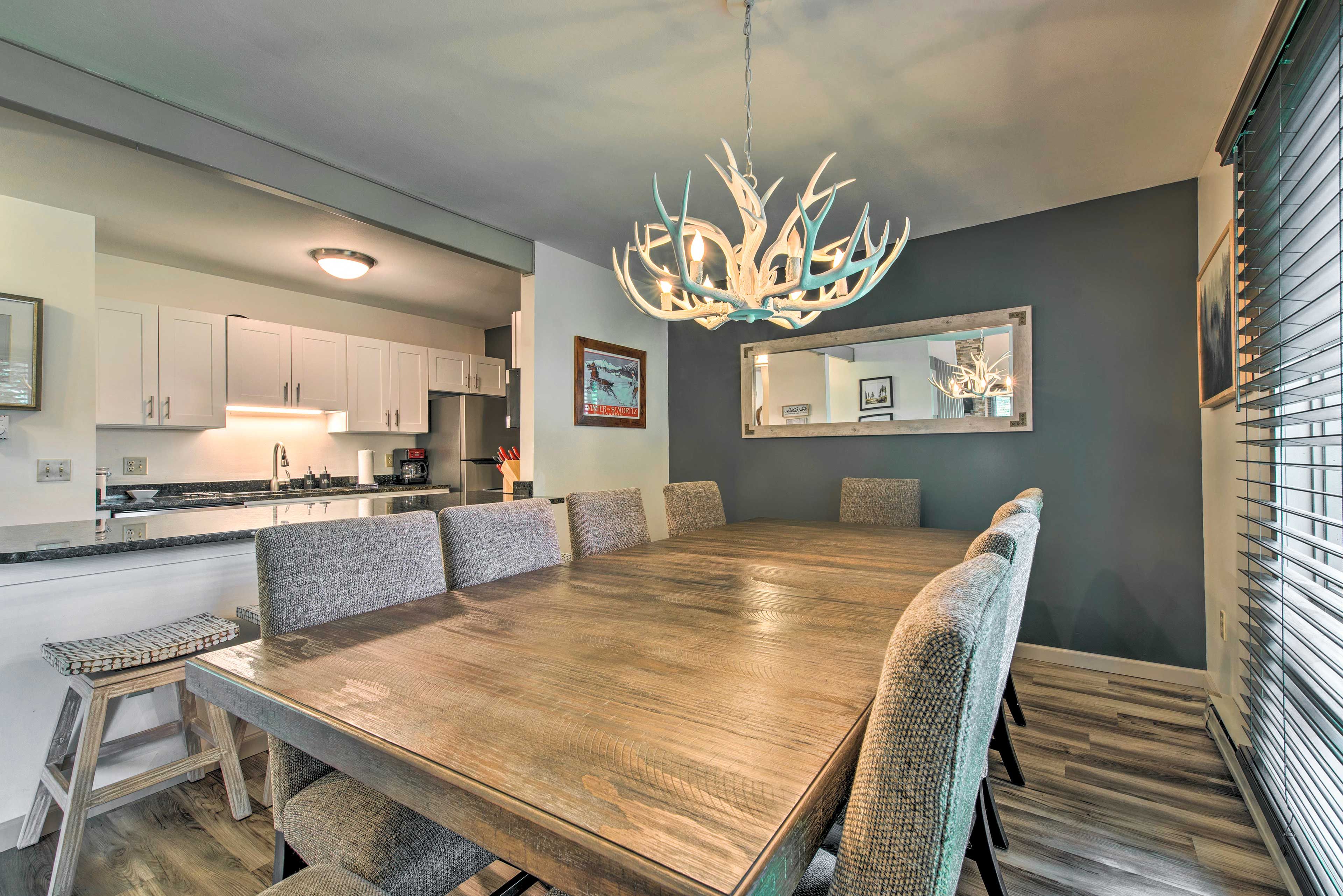 Dining Room | 1st Floor | Free WiFi
