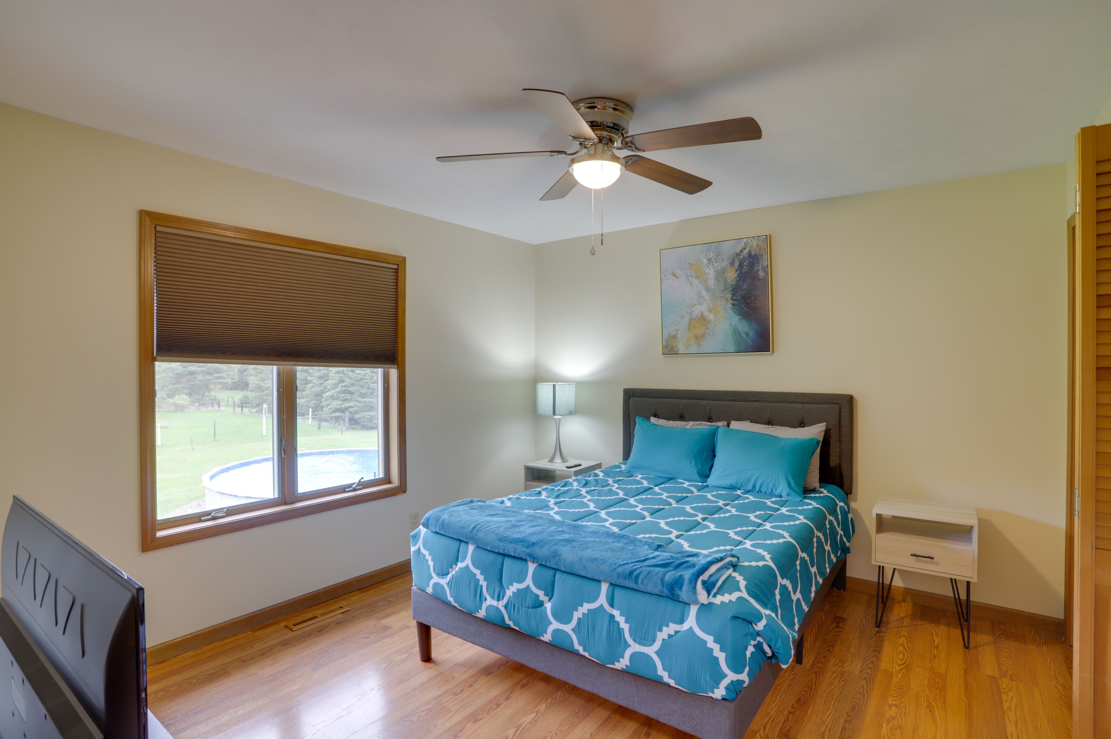 Bedroom 2 | Queen Bed | 2nd Floor