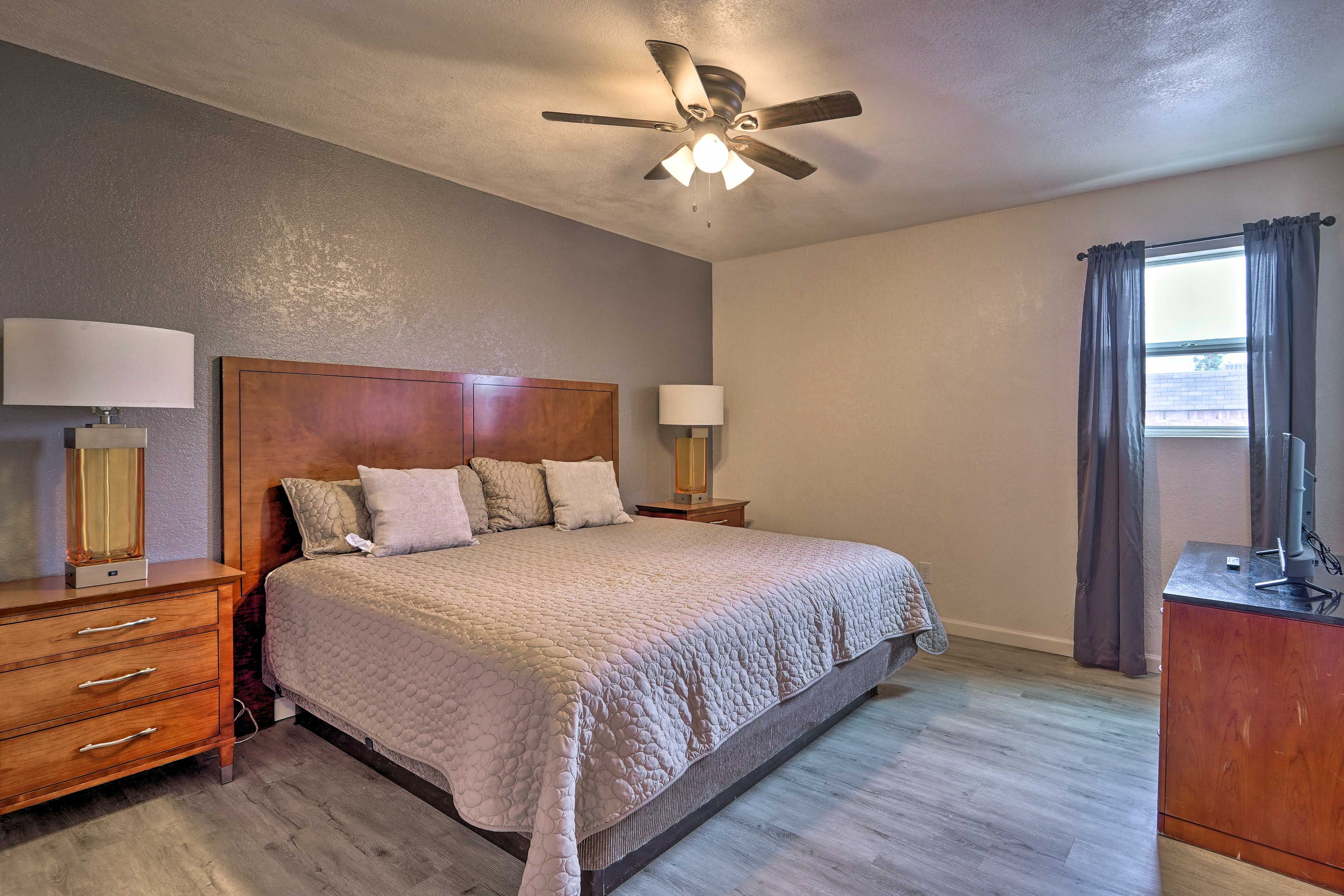 Bedroom 1 | California King Bed | Linens Provided
