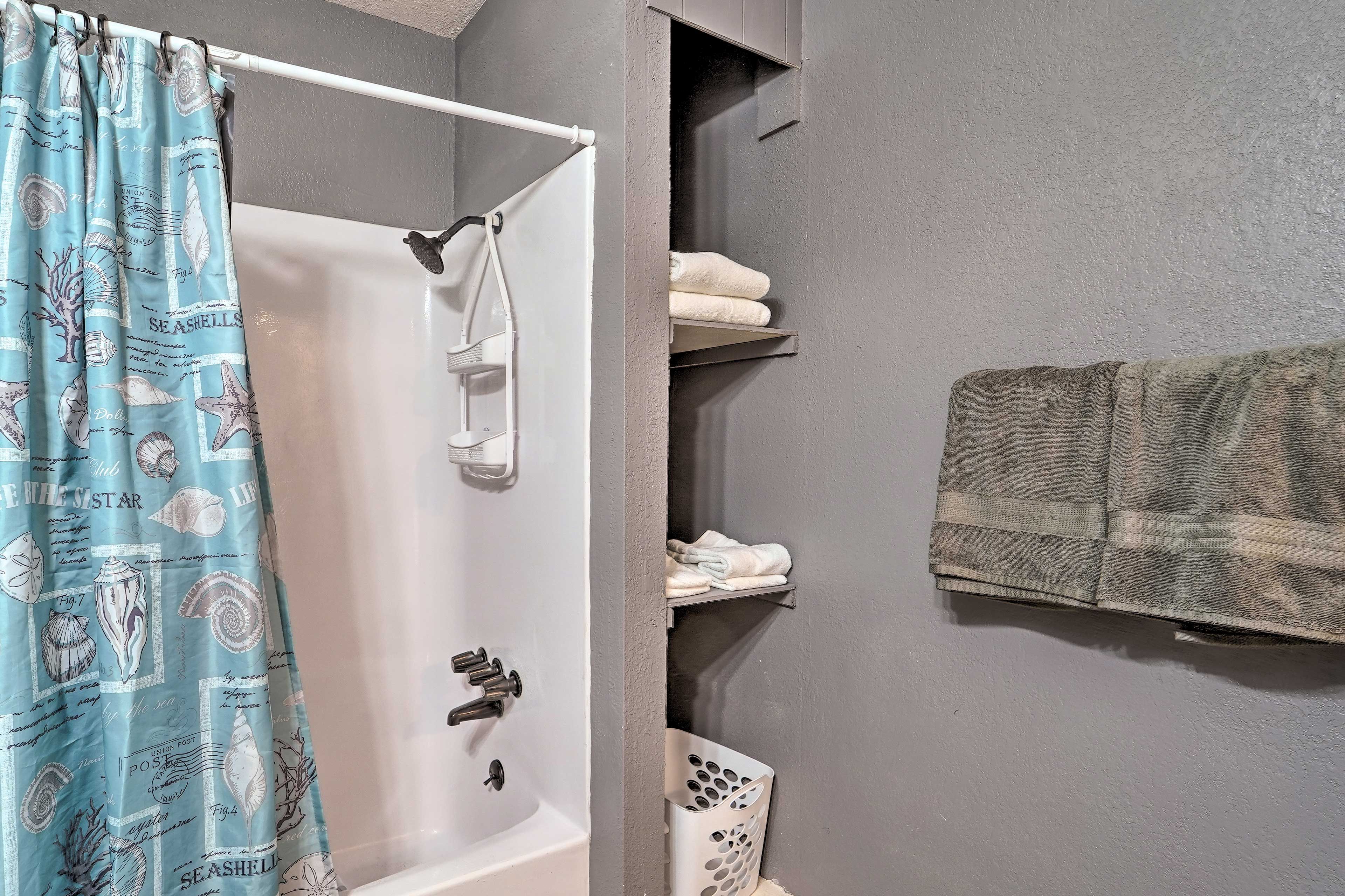 Full Bathroom