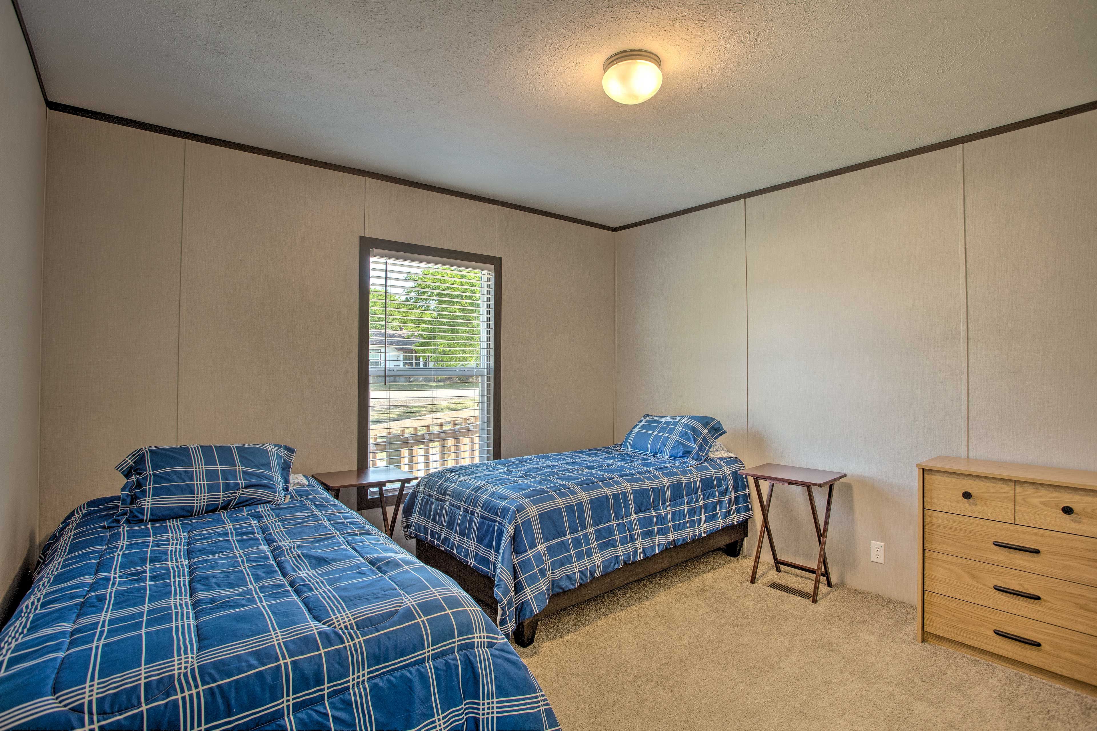 Bedroom 4 | Main Level | 2 Twin Beds