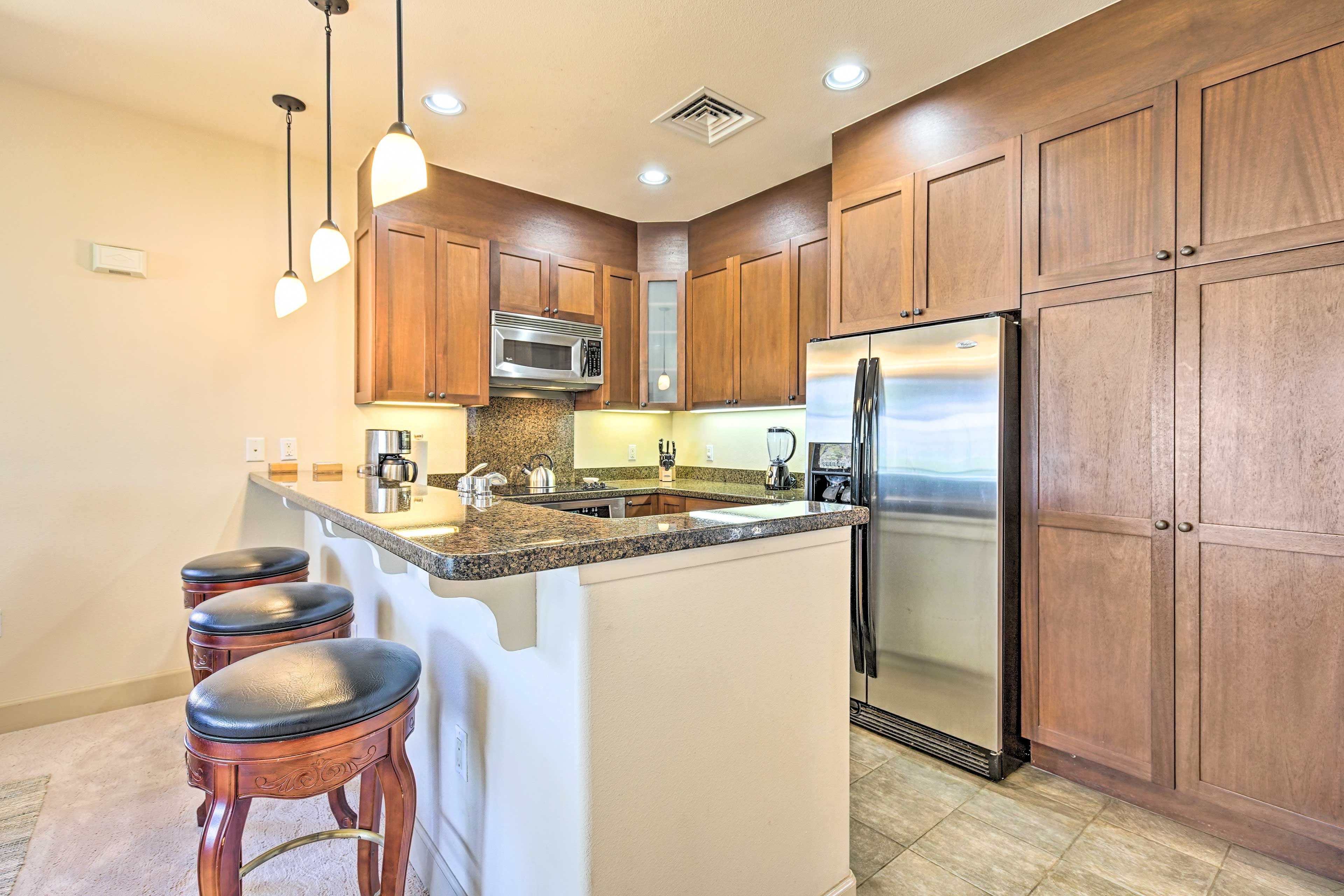 Kitchen | Dishware/Flatware