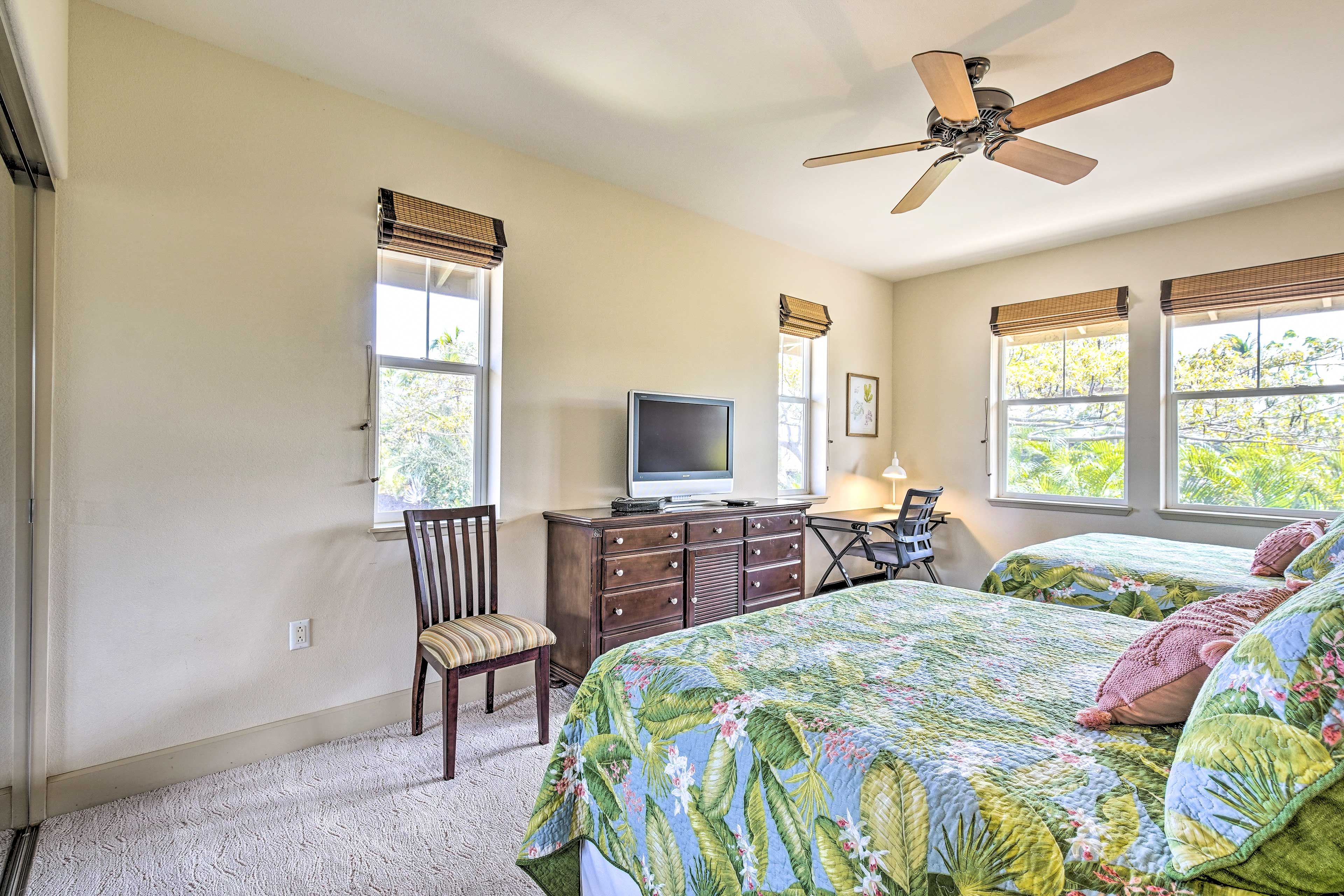 Bedroom 2 | 2 Queen Beds