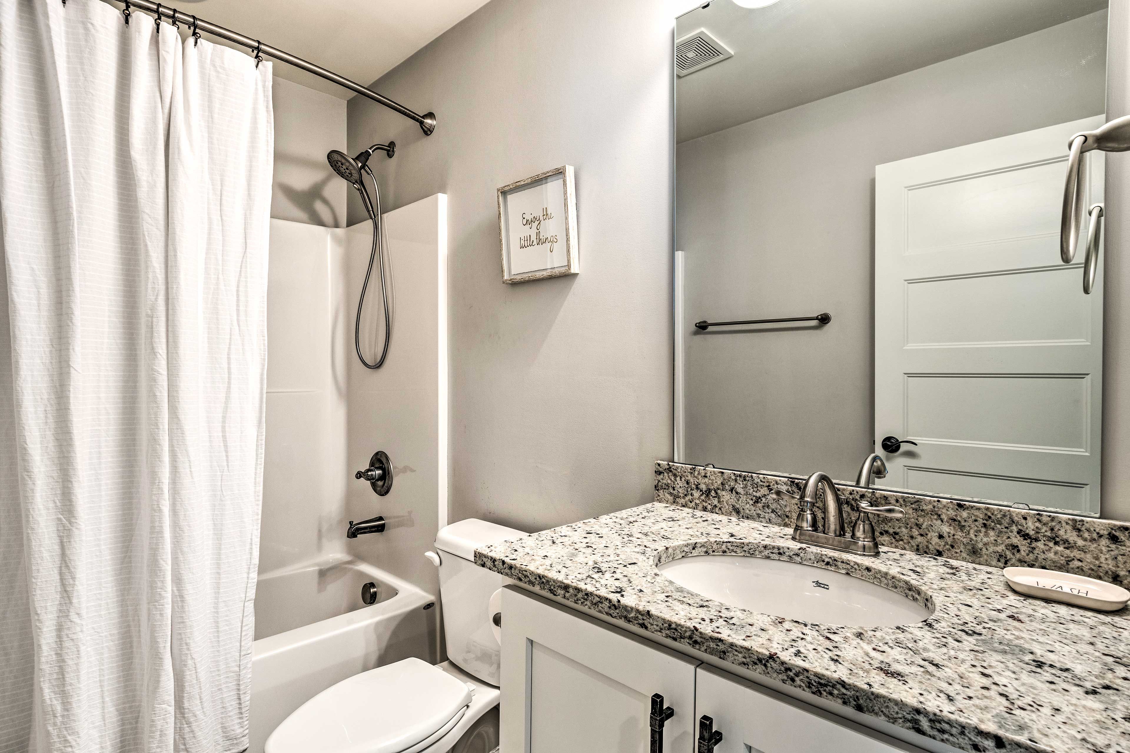 Full Bathroom