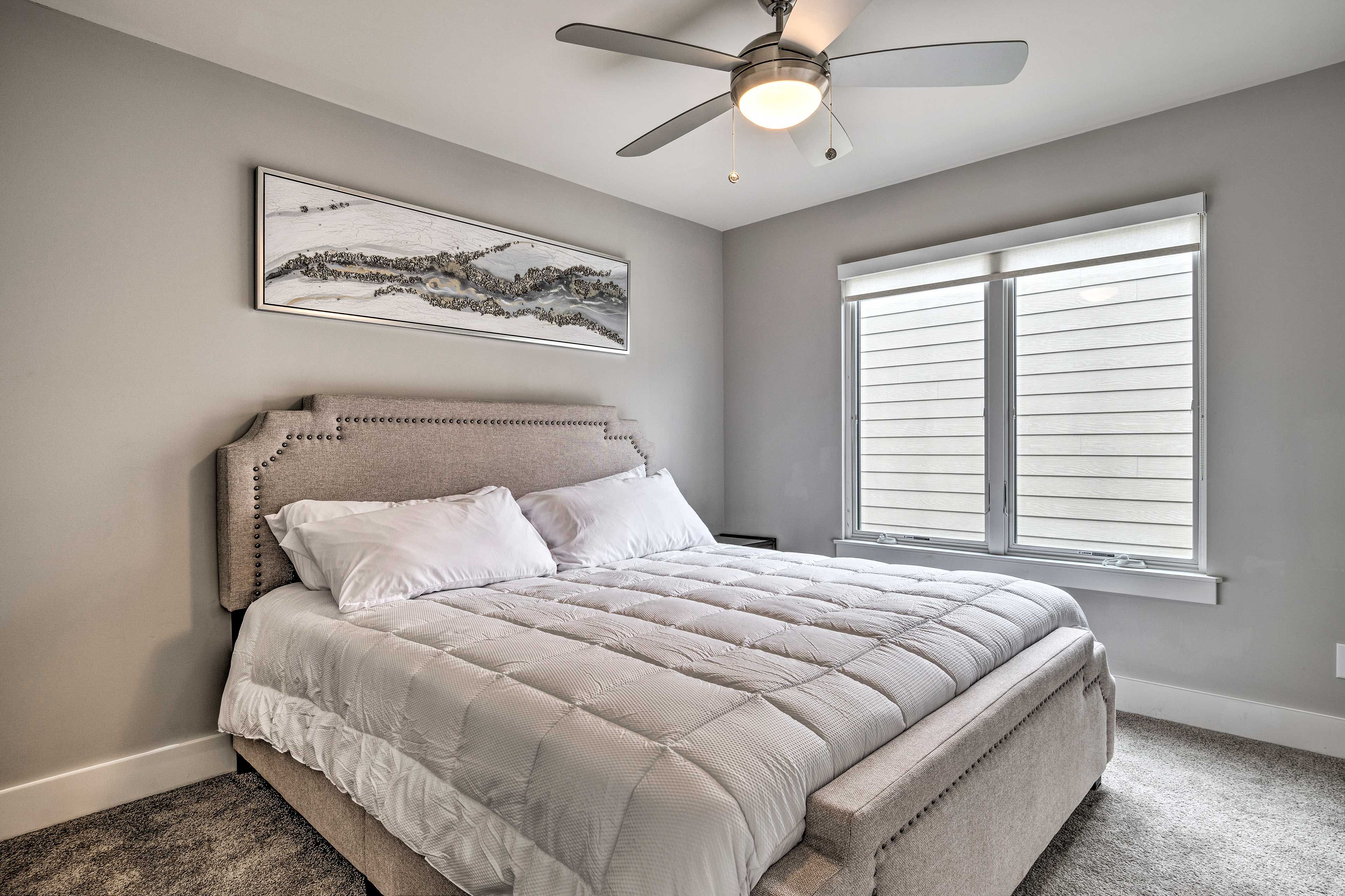 Bedroom 2 | King Bed | 2nd Floor