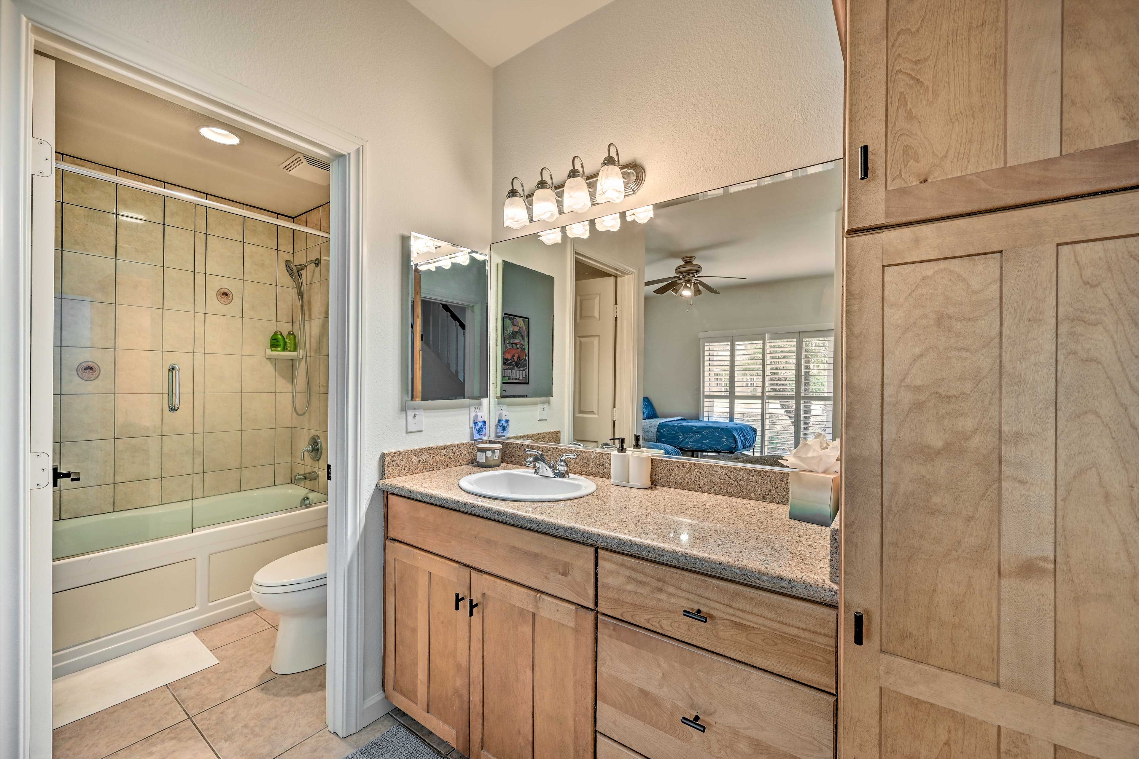 Full Bathroom
