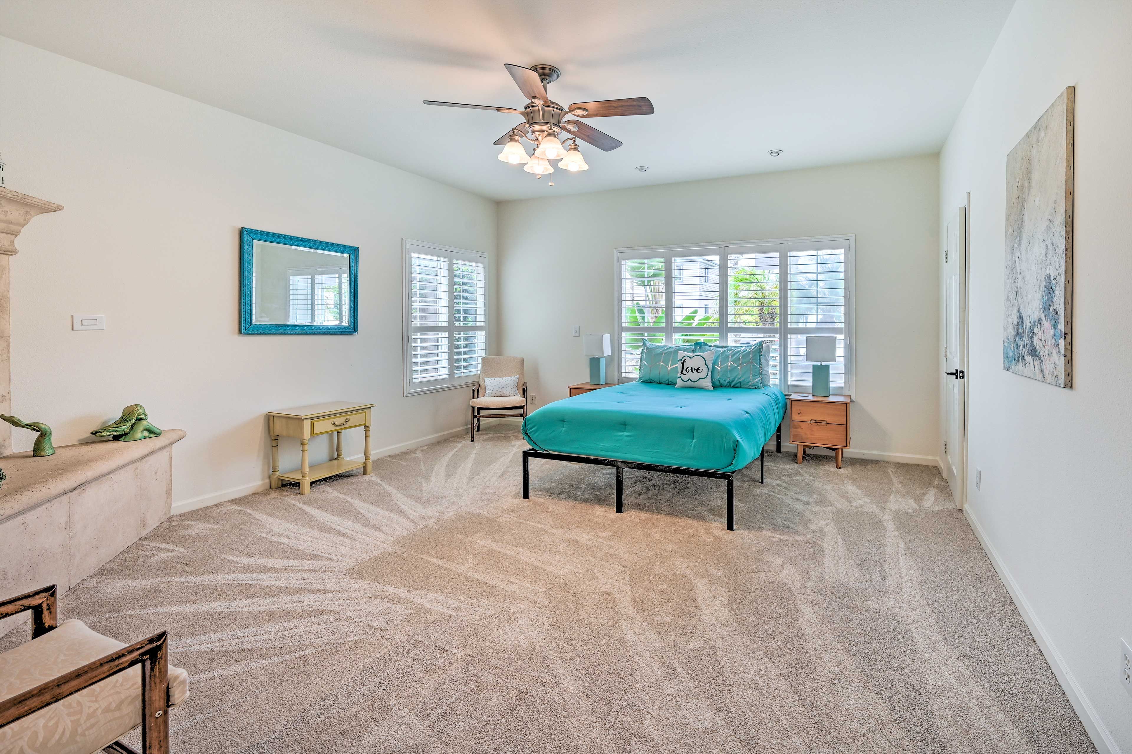 Bedroom 3 | Queen Bed