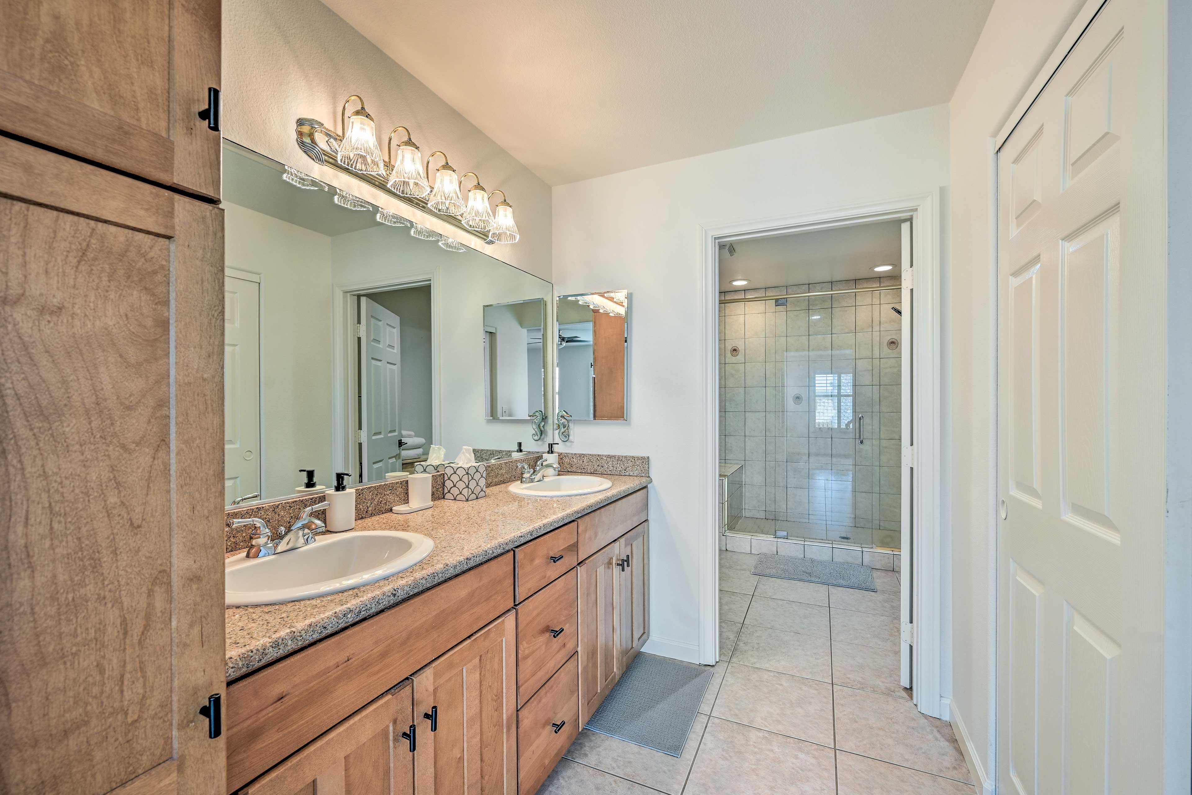 Full Bathroom