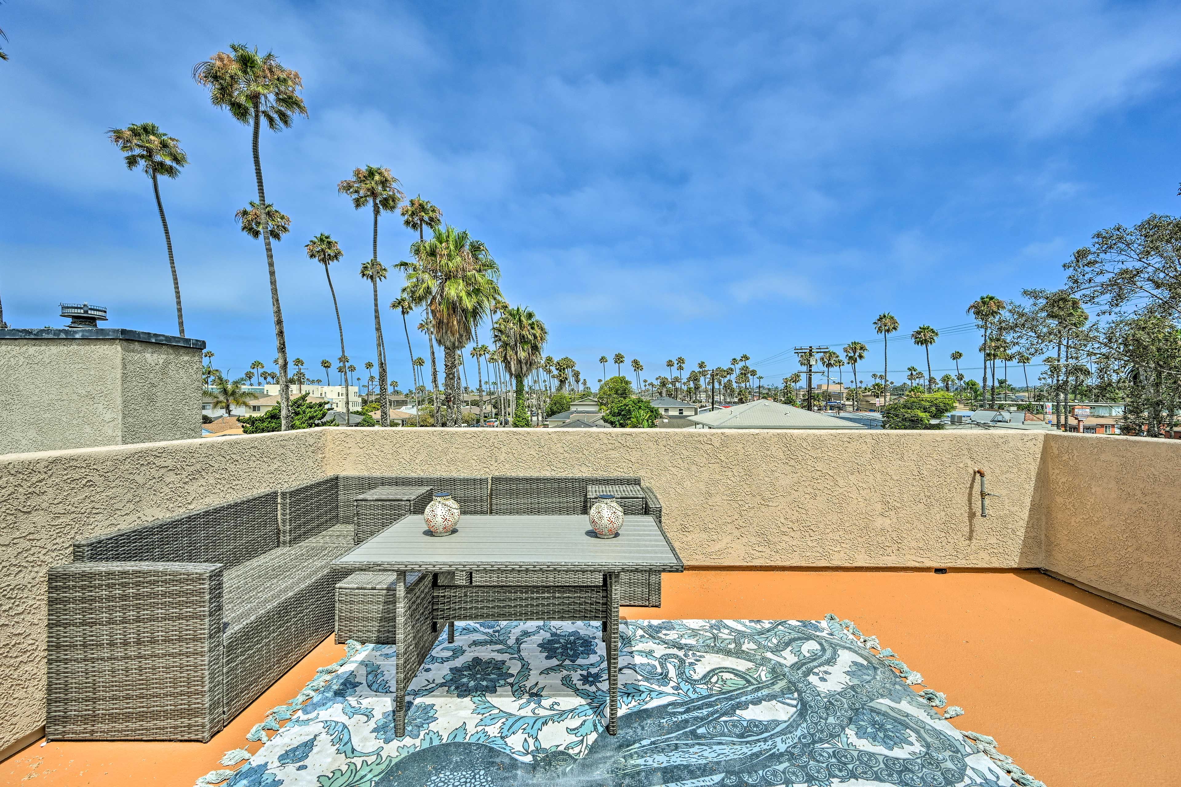 Rooftop Seating