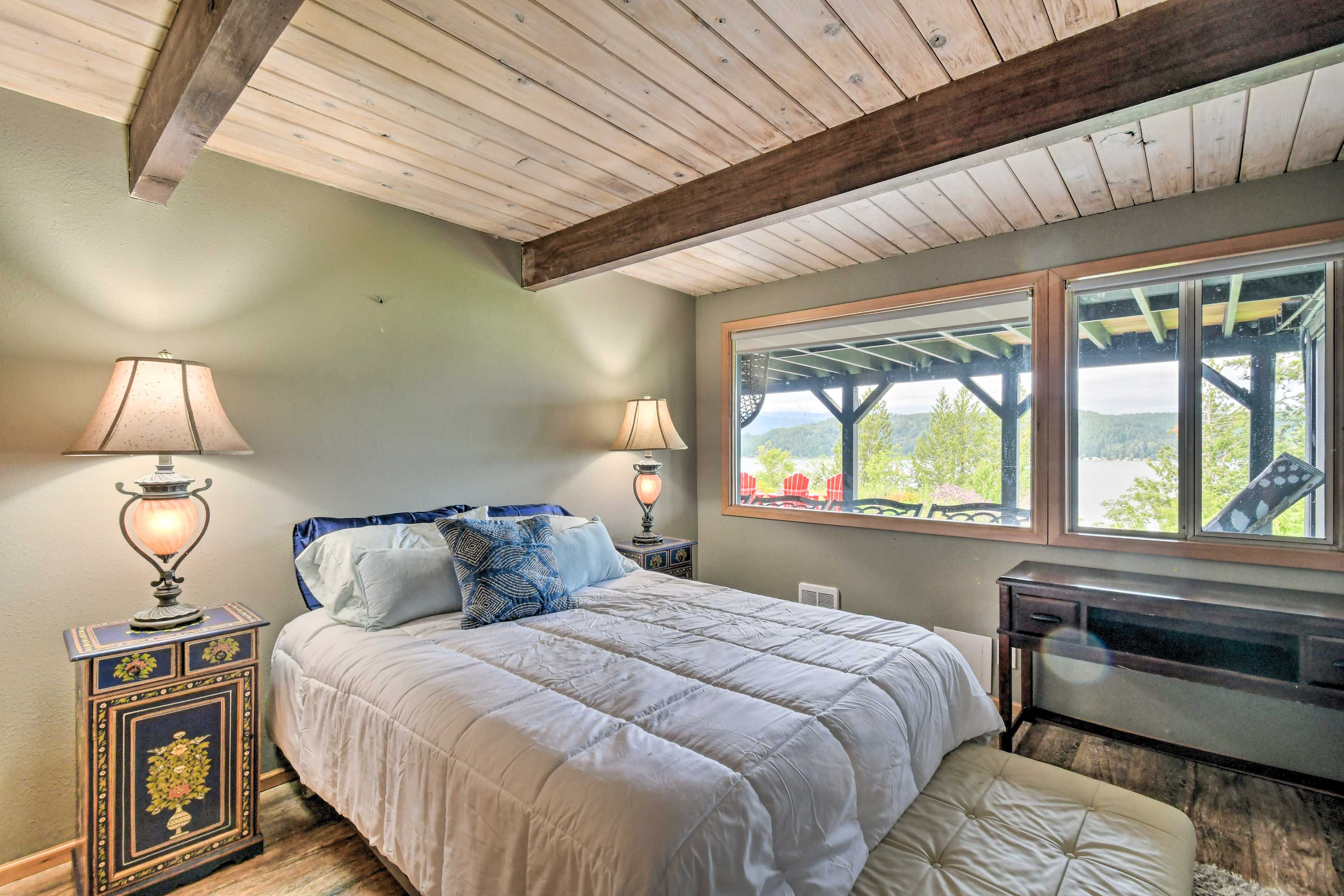 Bedroom 2 | Queen Bed | Ground Floor