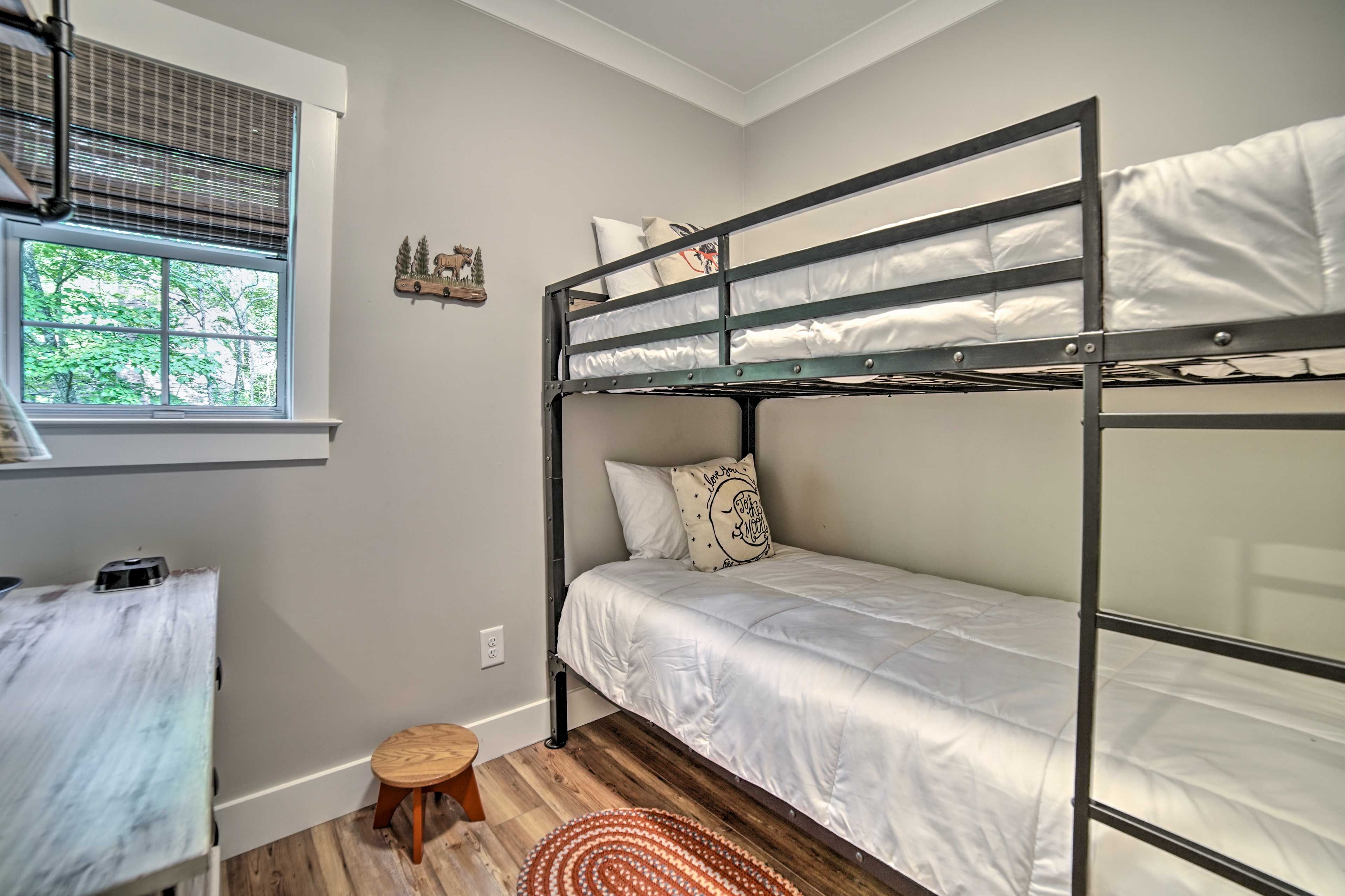 Bedroom 3 | Twin Bunk Bed