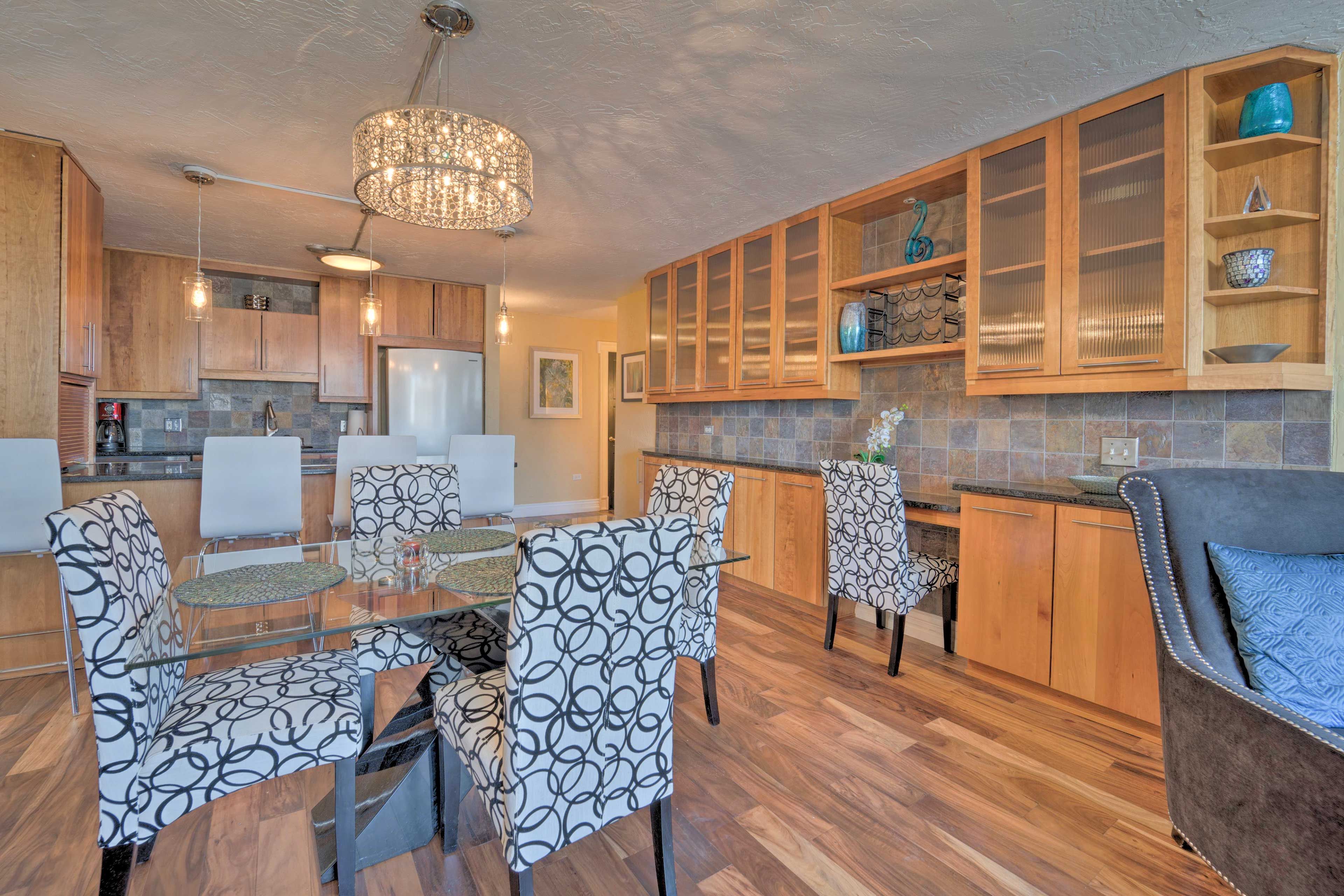 Denver Vacation Rental | 2BR | 2BA | Step-Free Access | 992 Sq Ft