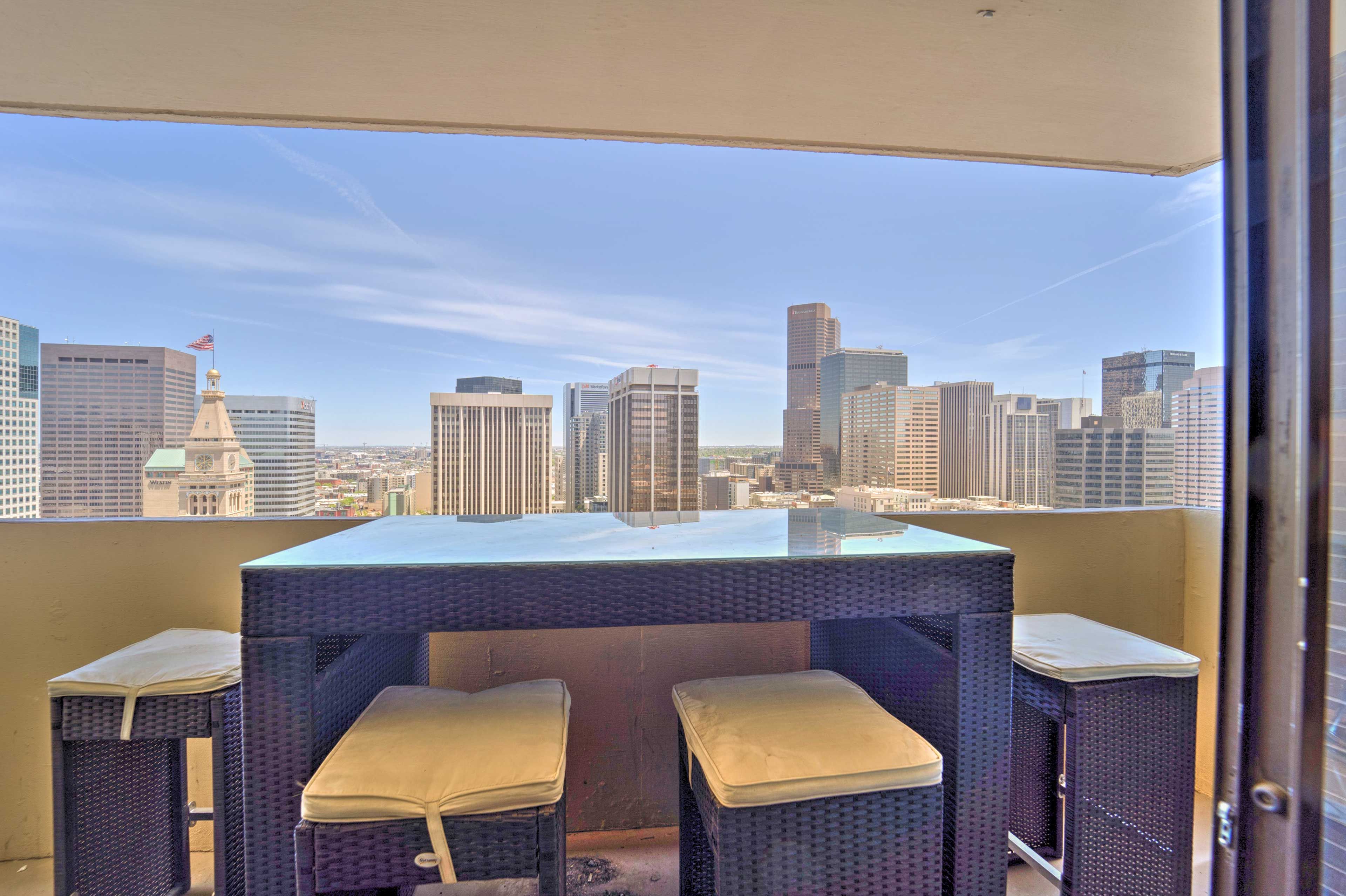 Private Balcony | Outdoor Dining Area