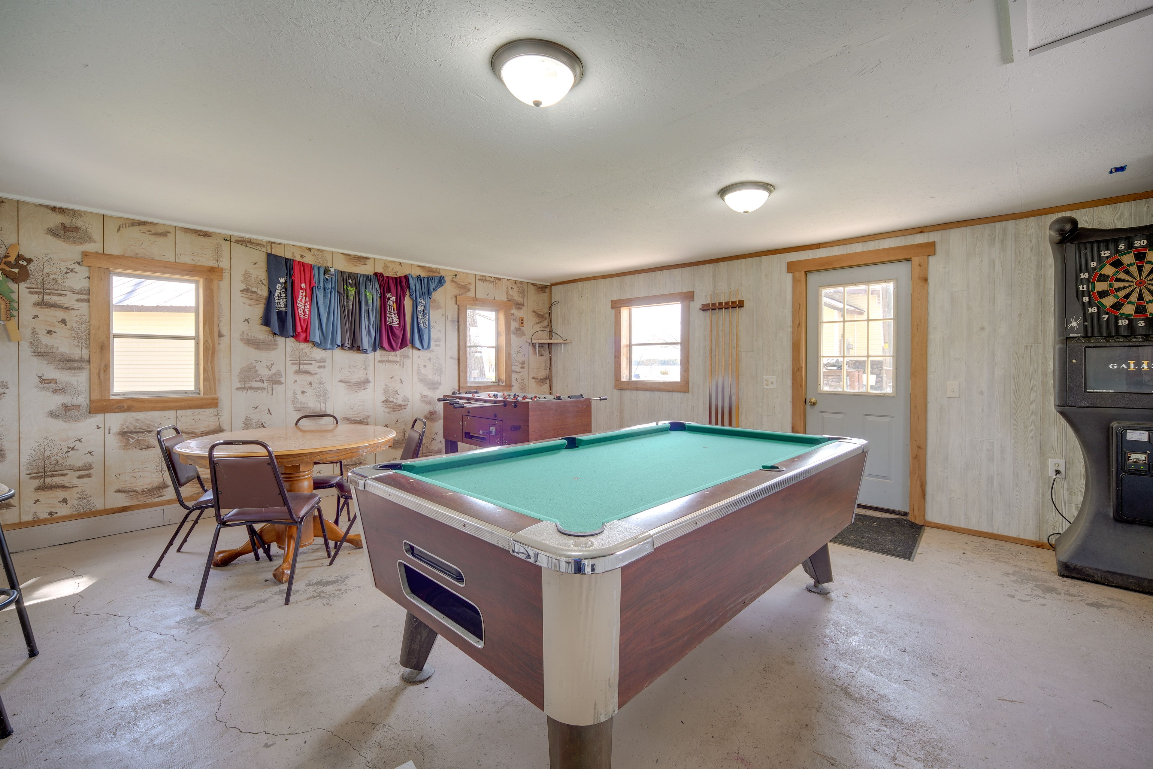 Community Game Room