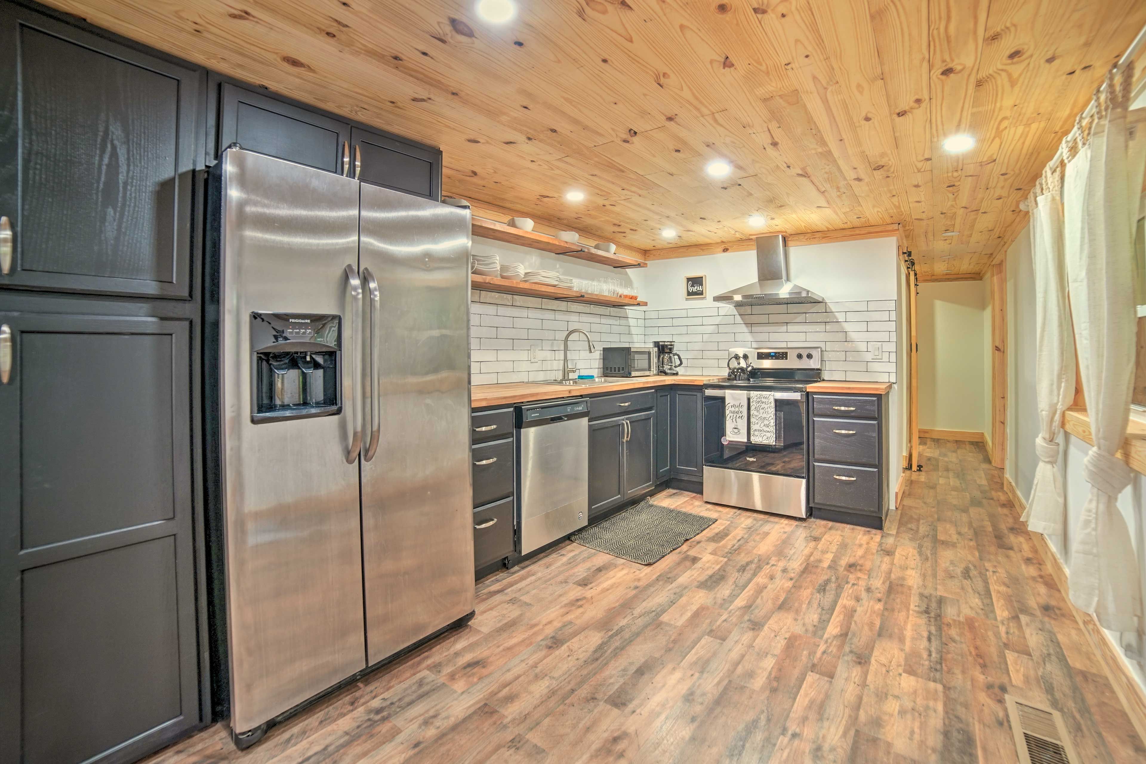 Pigeon Forge Vacation Rental | 3BR | 1BA | 1,300 Sq Ft | Single Story