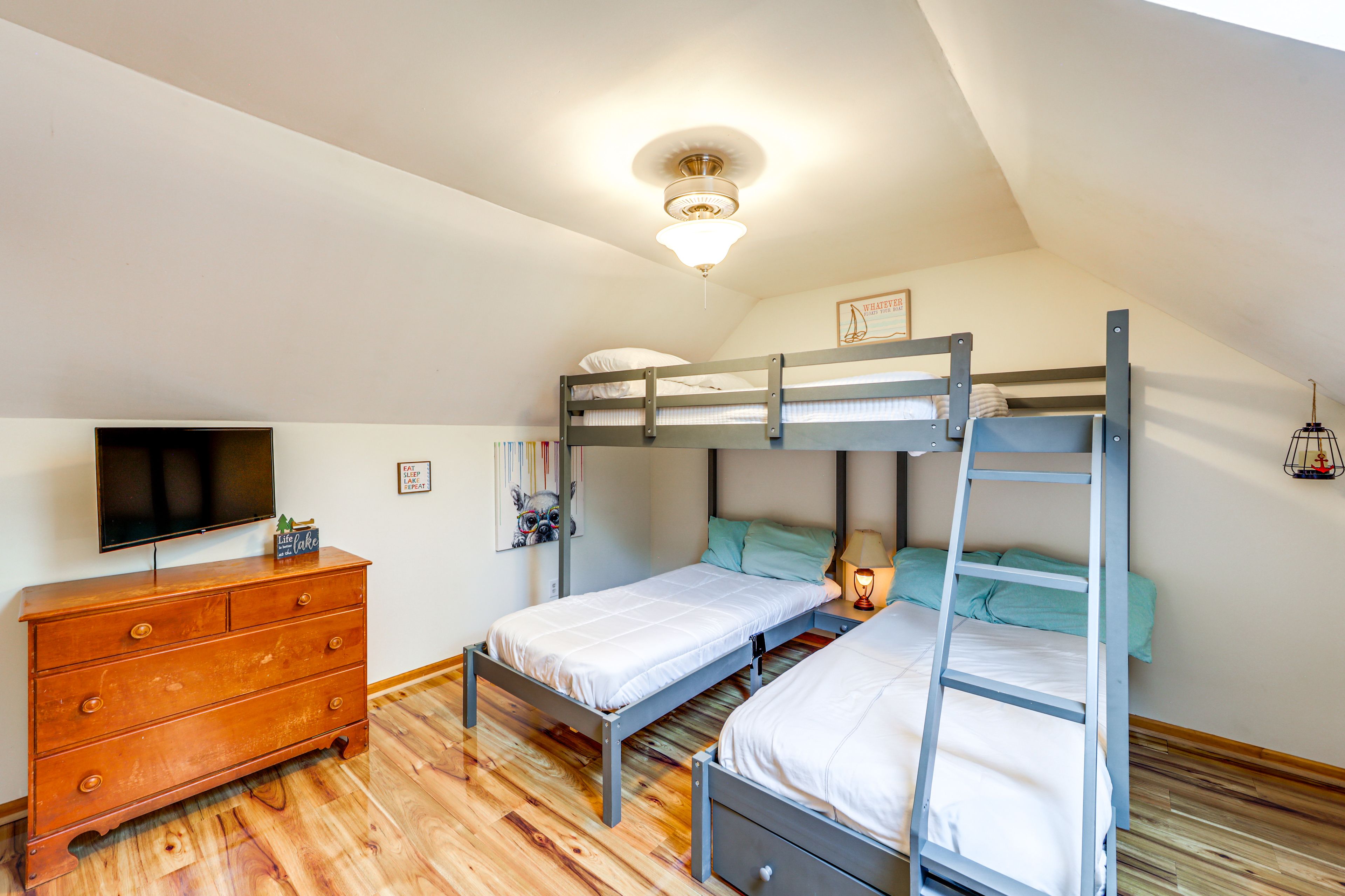 Bedroom 3 | Full/Double Twin Bunk Bed | 2nd Floor