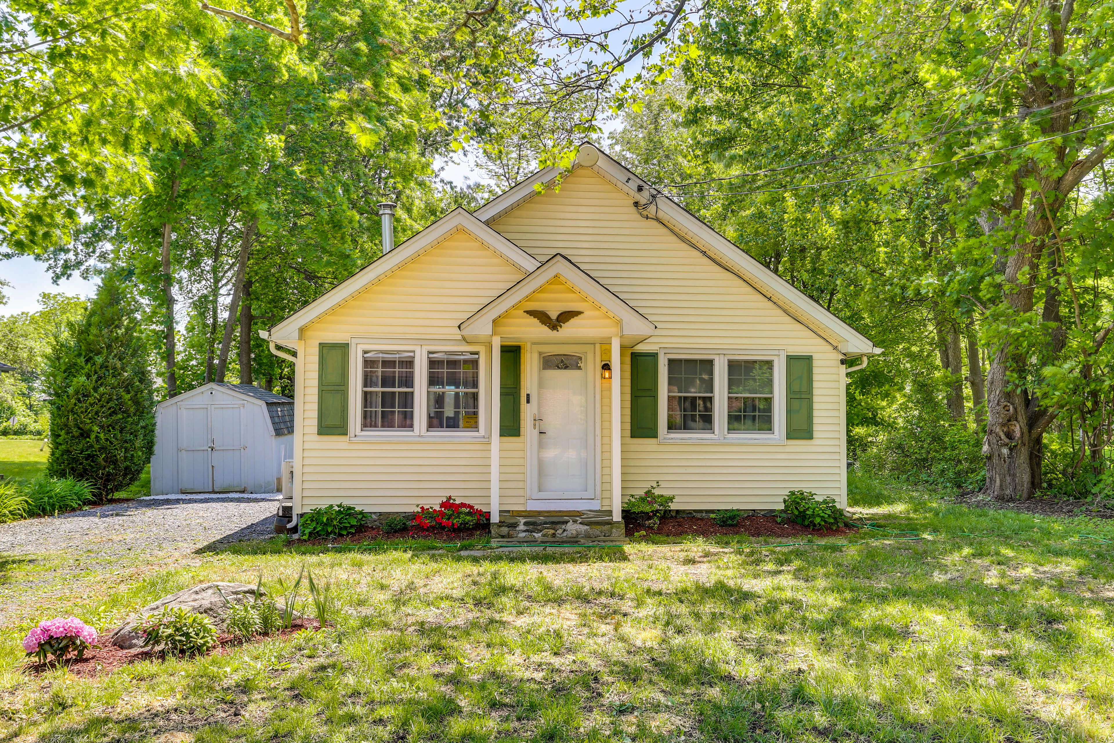 Vernon Township Vacation Rental | 2BR | 1BA | 500 Sq Ft | 2 Steps to Enter