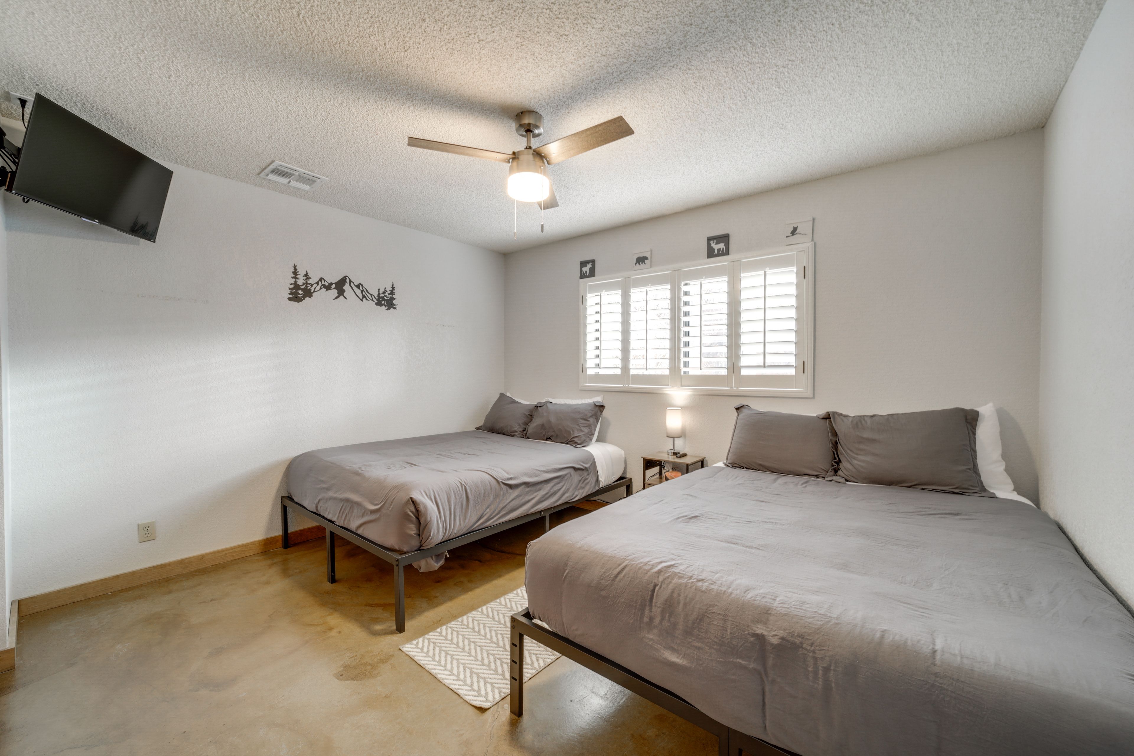 Bedroom 3 | 2 Queen Beds