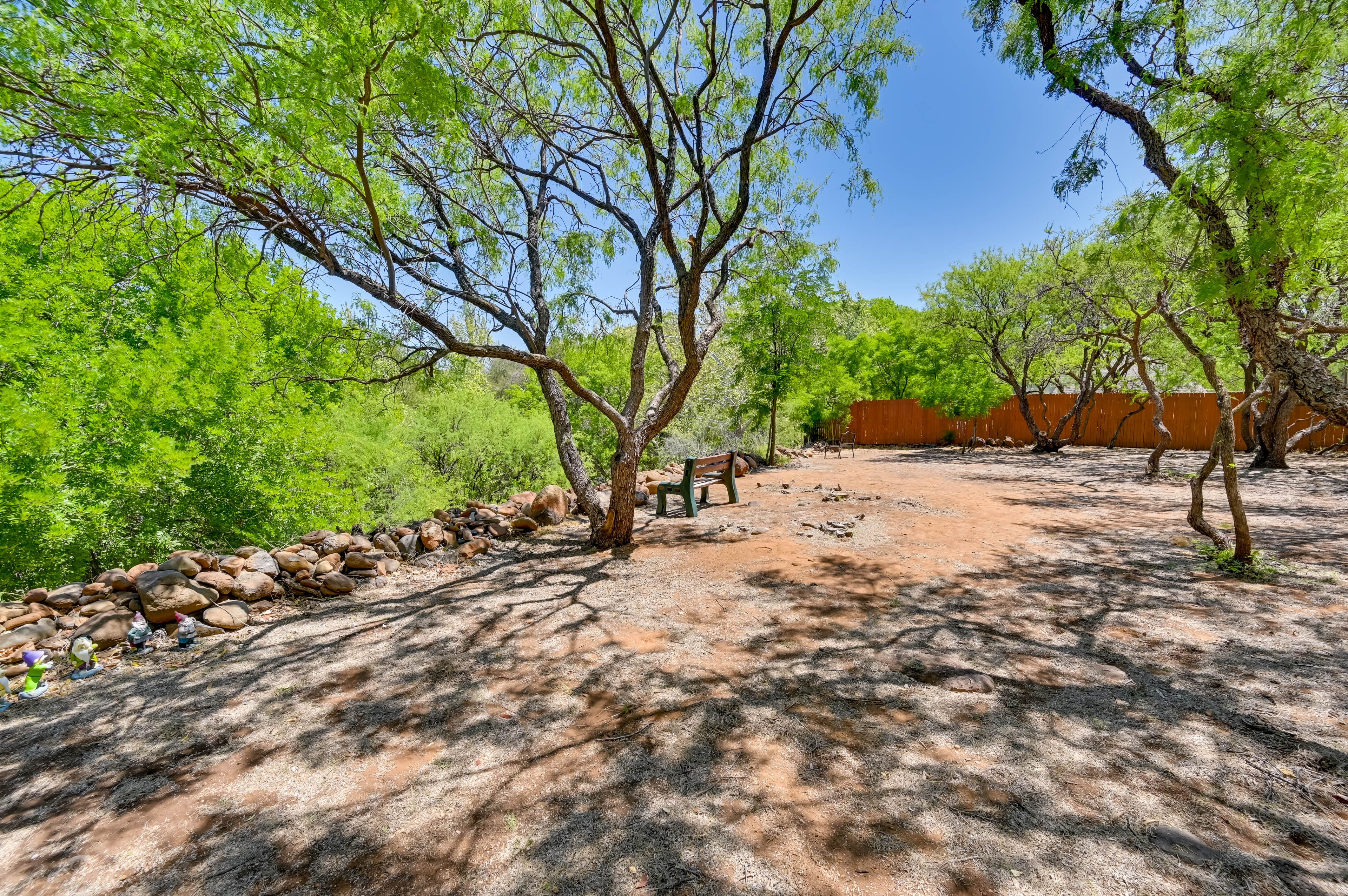Private Yard | West Clear Creek On-Site