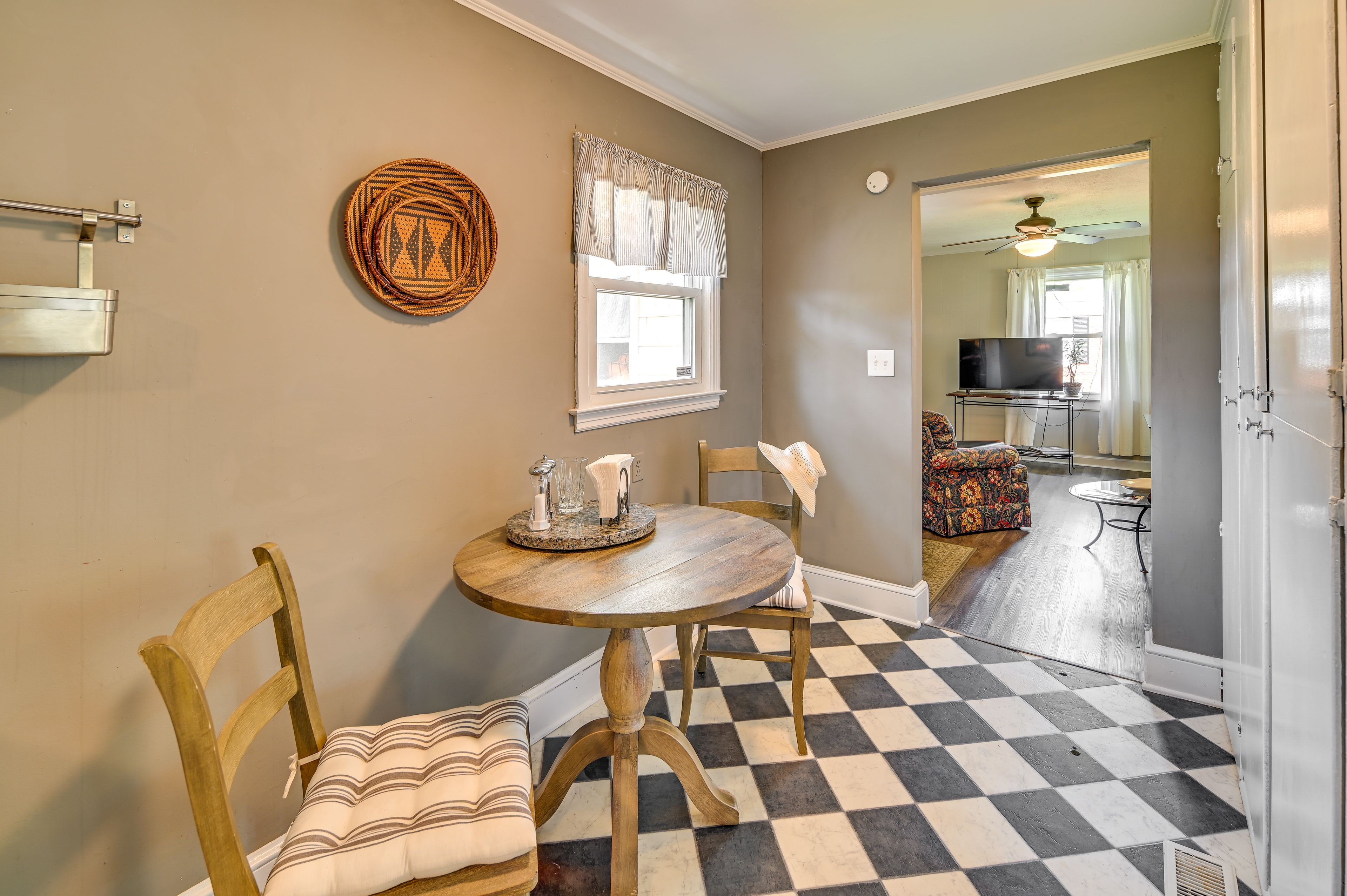 Breakfast Nook