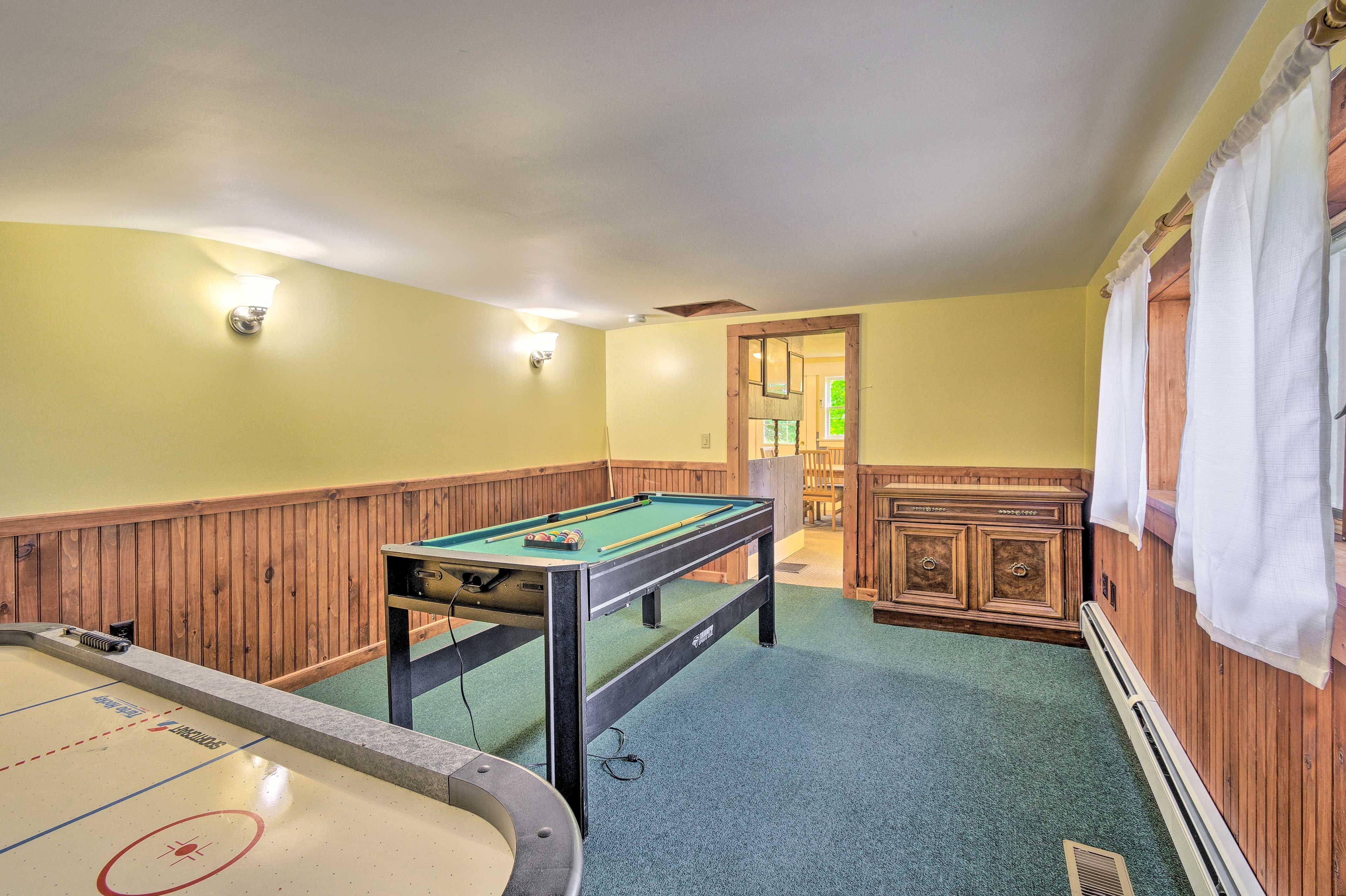 Additional Game Room | Board Games