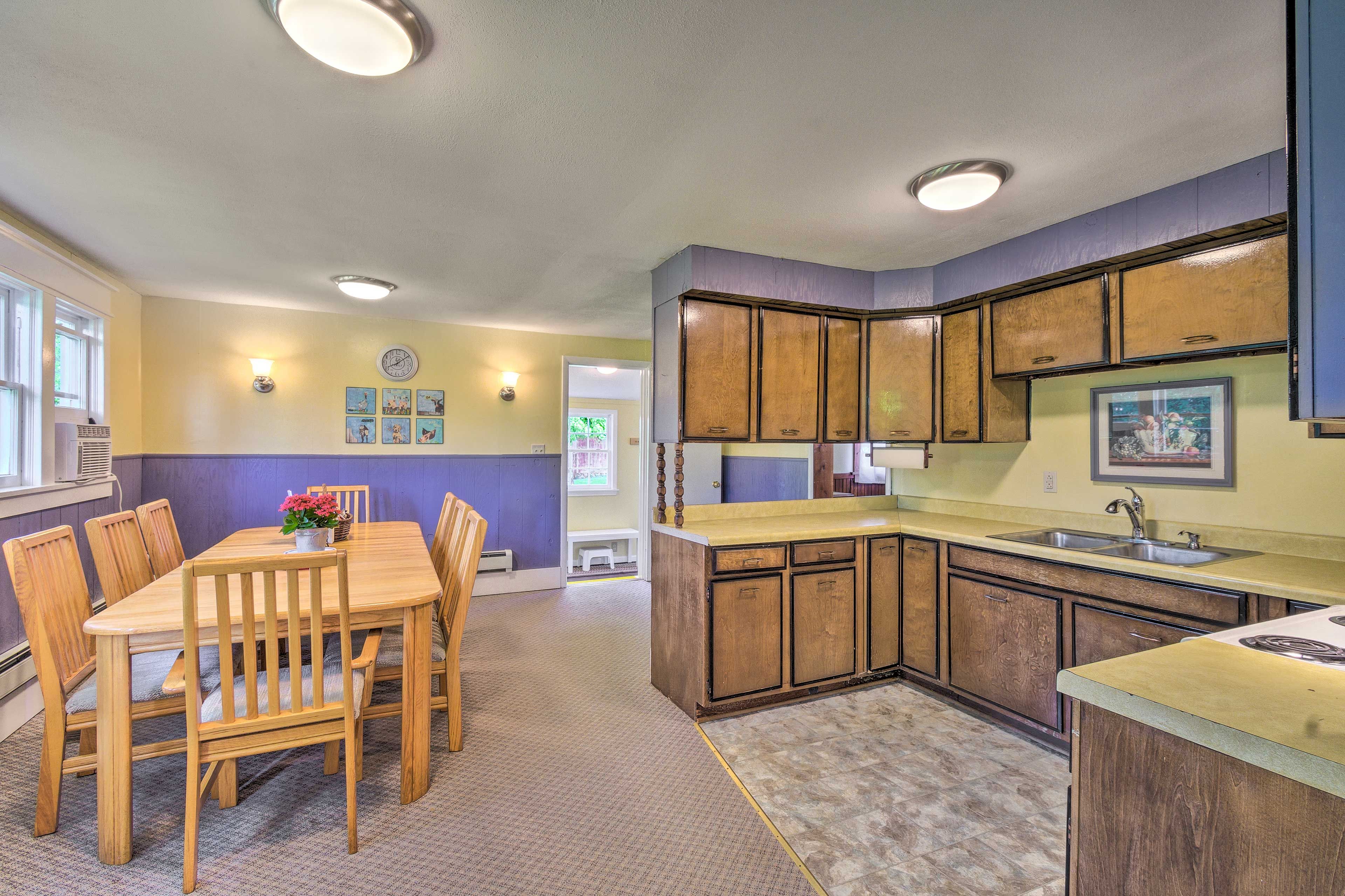 Kitchen | Cooking Basics | Crockpot | Toaster