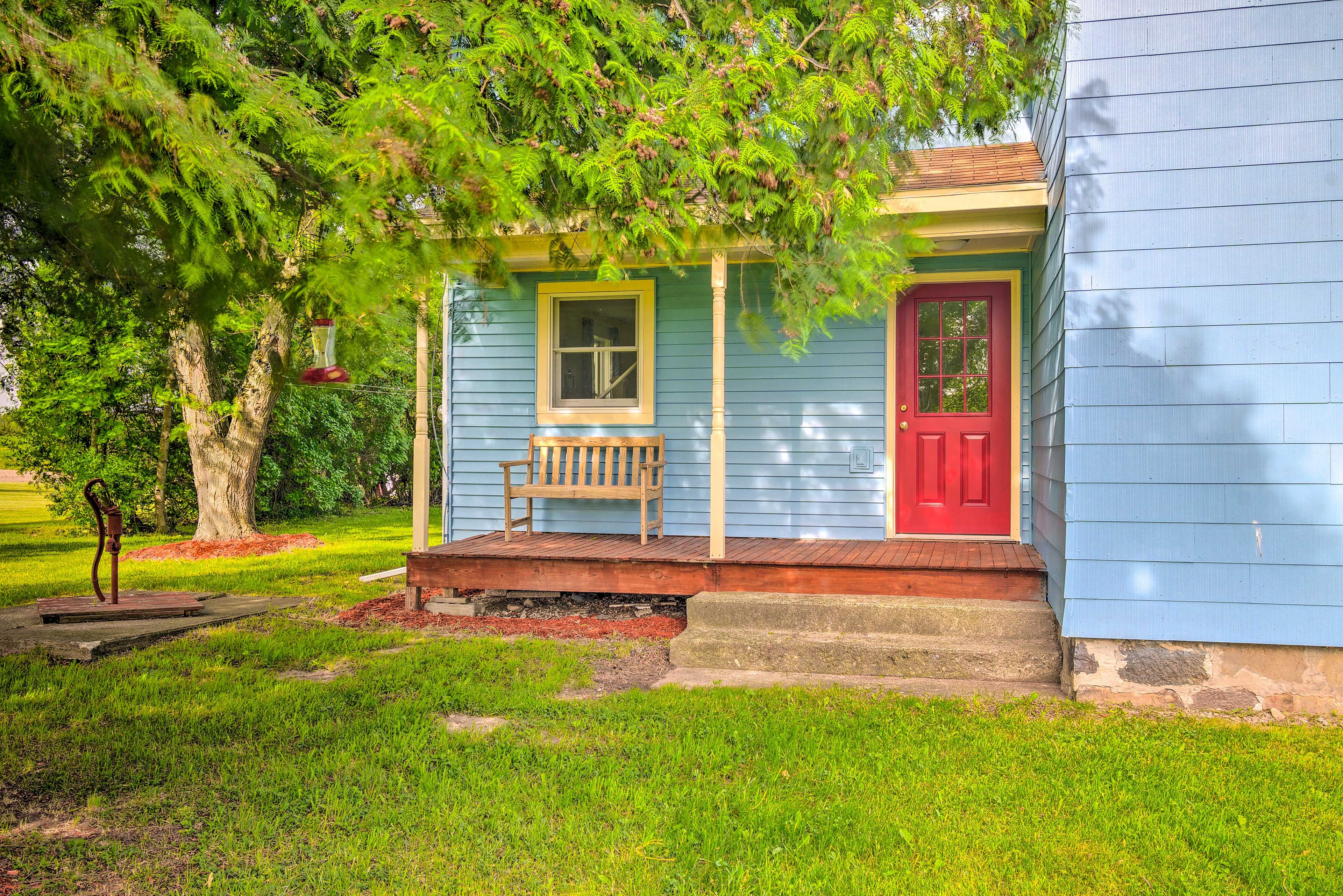 House Exterior | Covered Porch | Keyless Entry