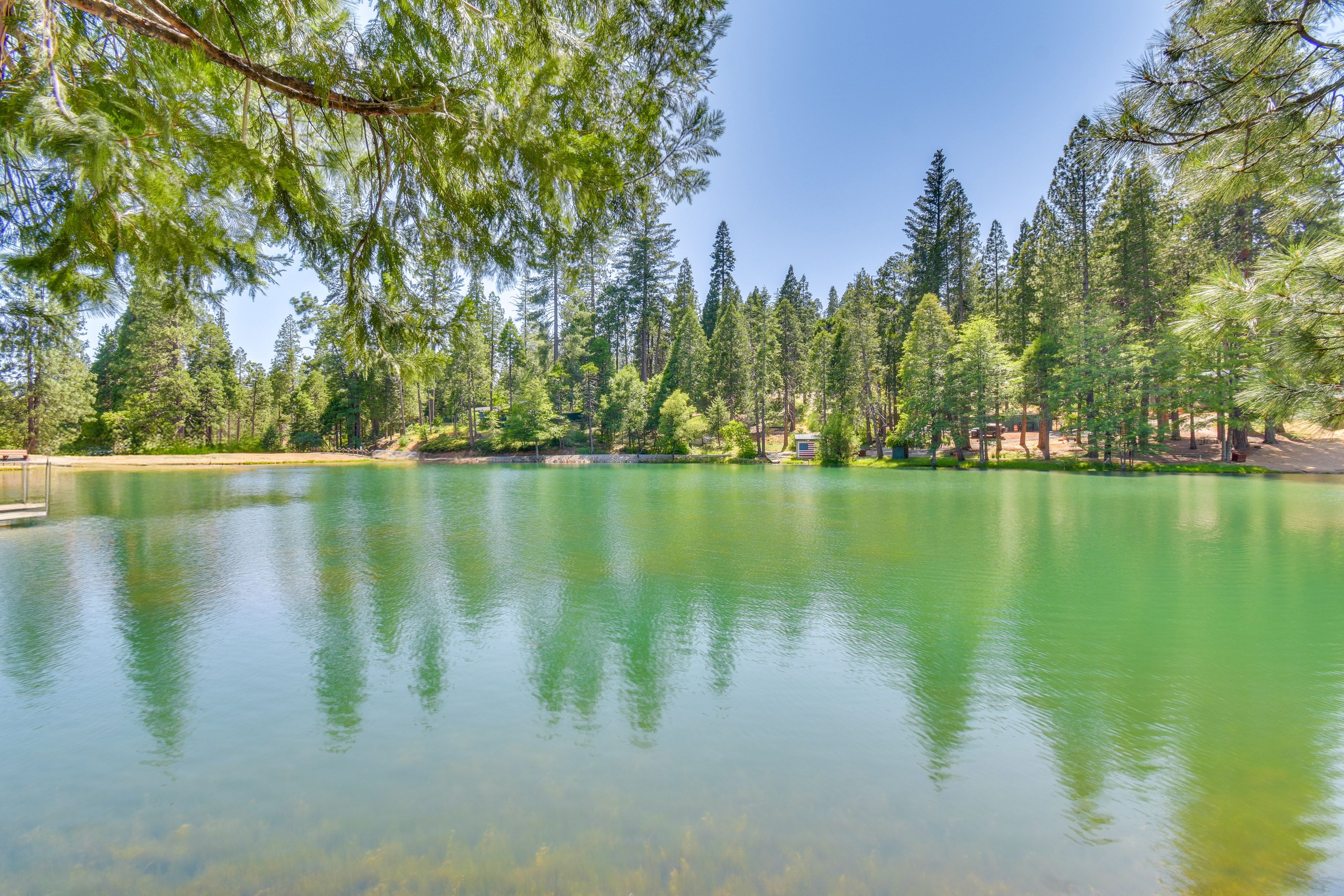 Blue Lake Springs | Community Amenities w/ Fee