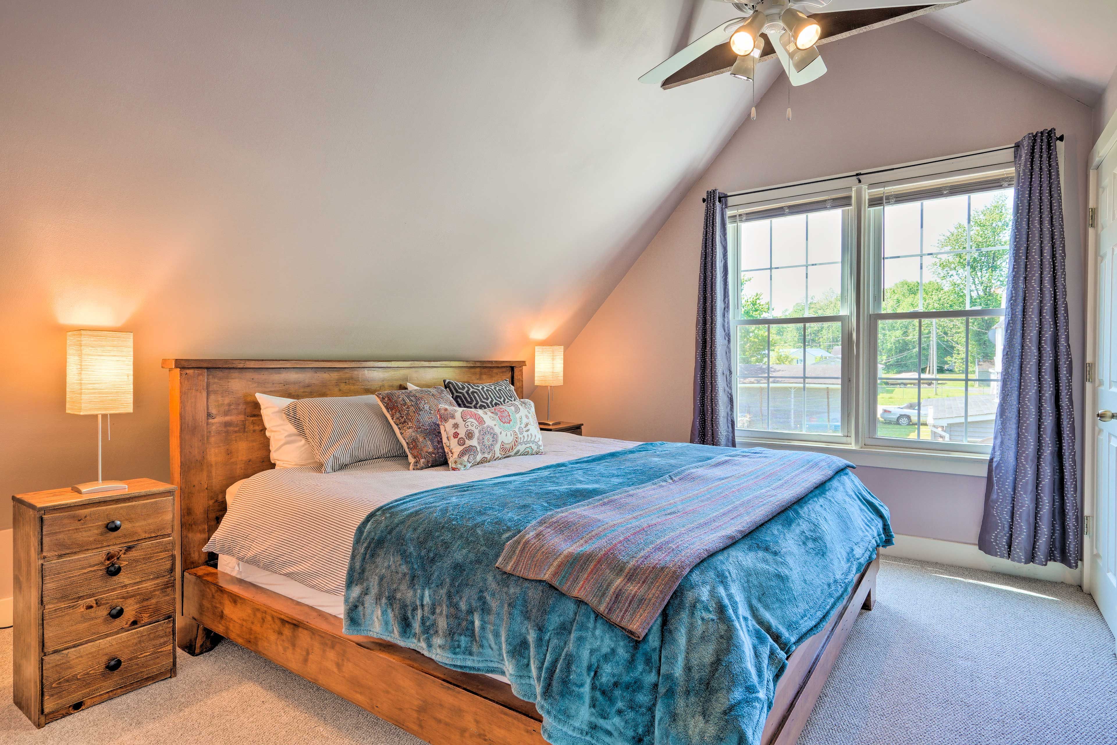 Bedroom 1 | King Bed | Linens Provided | 2nd Floor