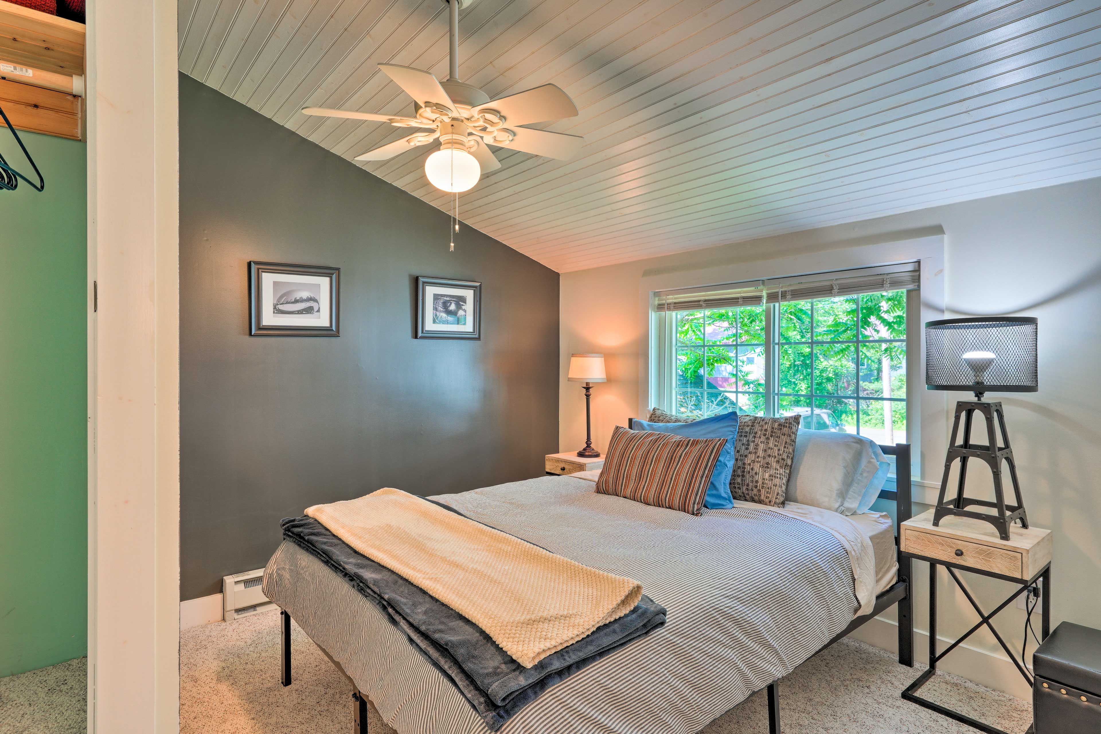 Bedroom 2 | Queen Bed | 2nd Floor