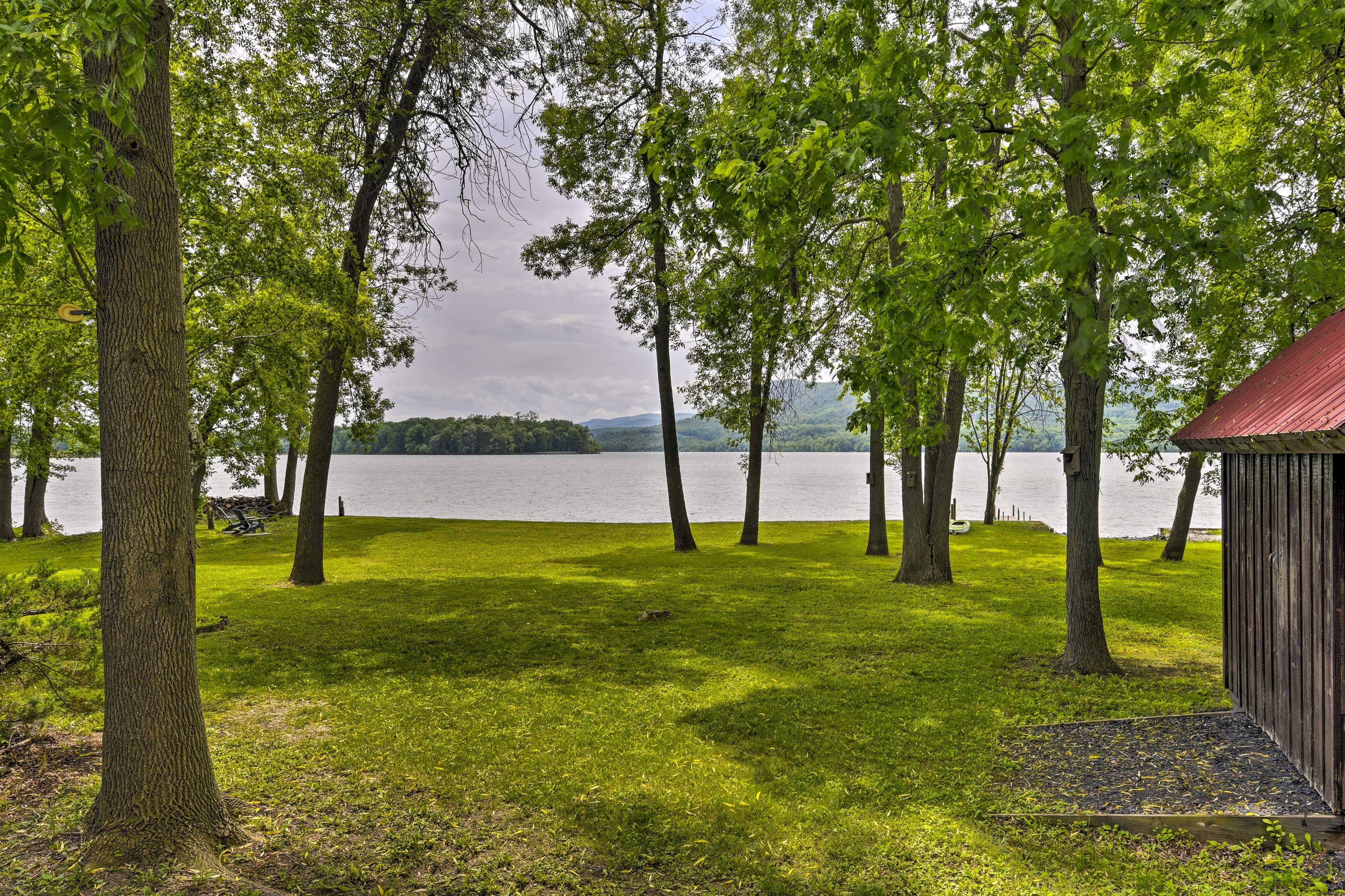 Lakefront Yard